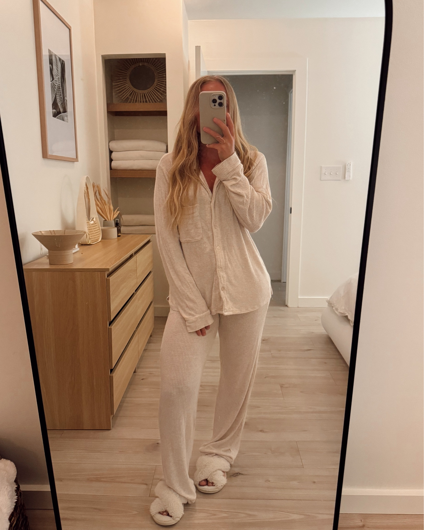 The best lightweight pj set! Still cozy ☁️

#LTKSeasonal #LTKHome #LTKPetite