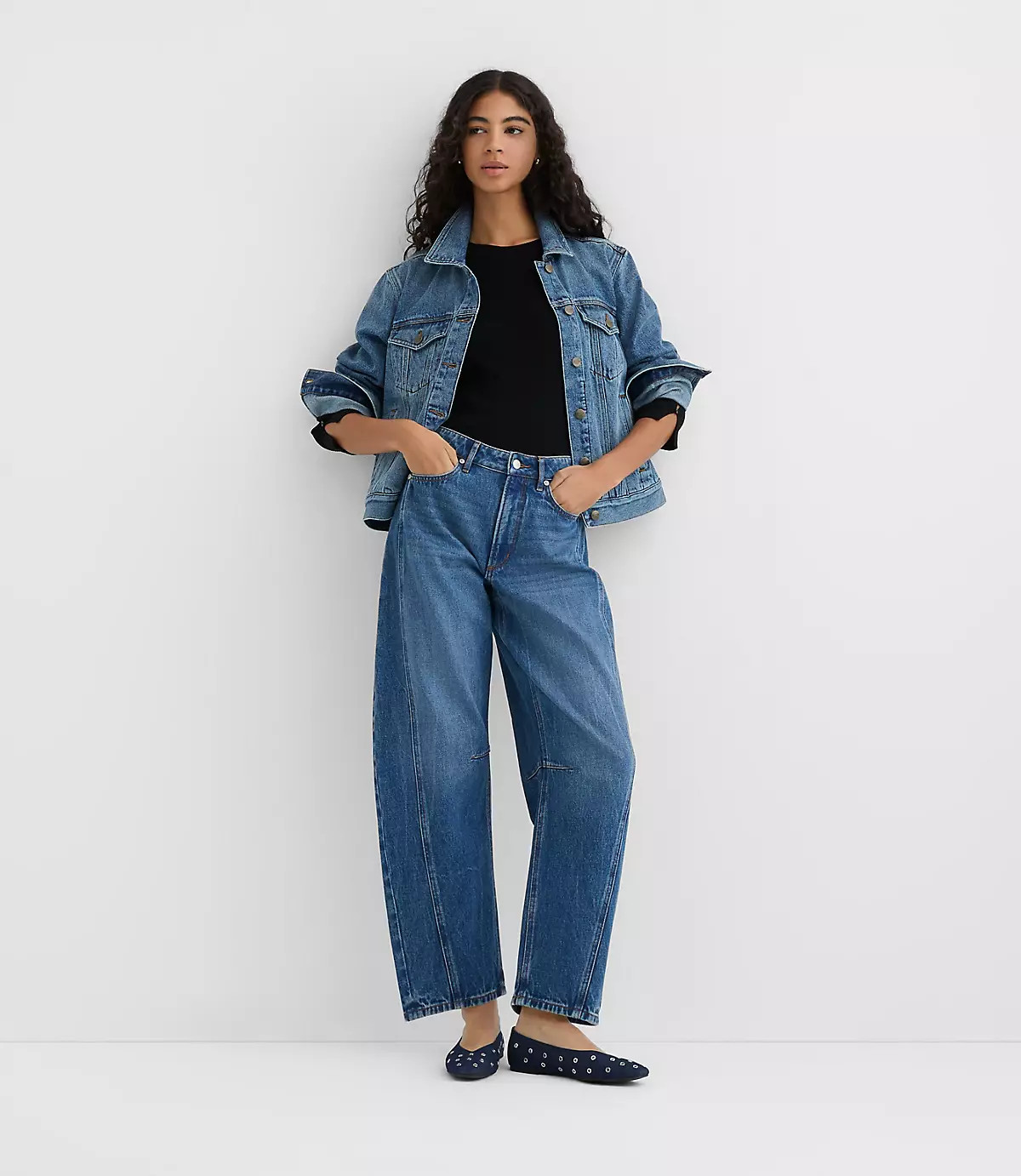 Rivete Denim Trucker Jacket in Vintage Mid Wash | LOFT