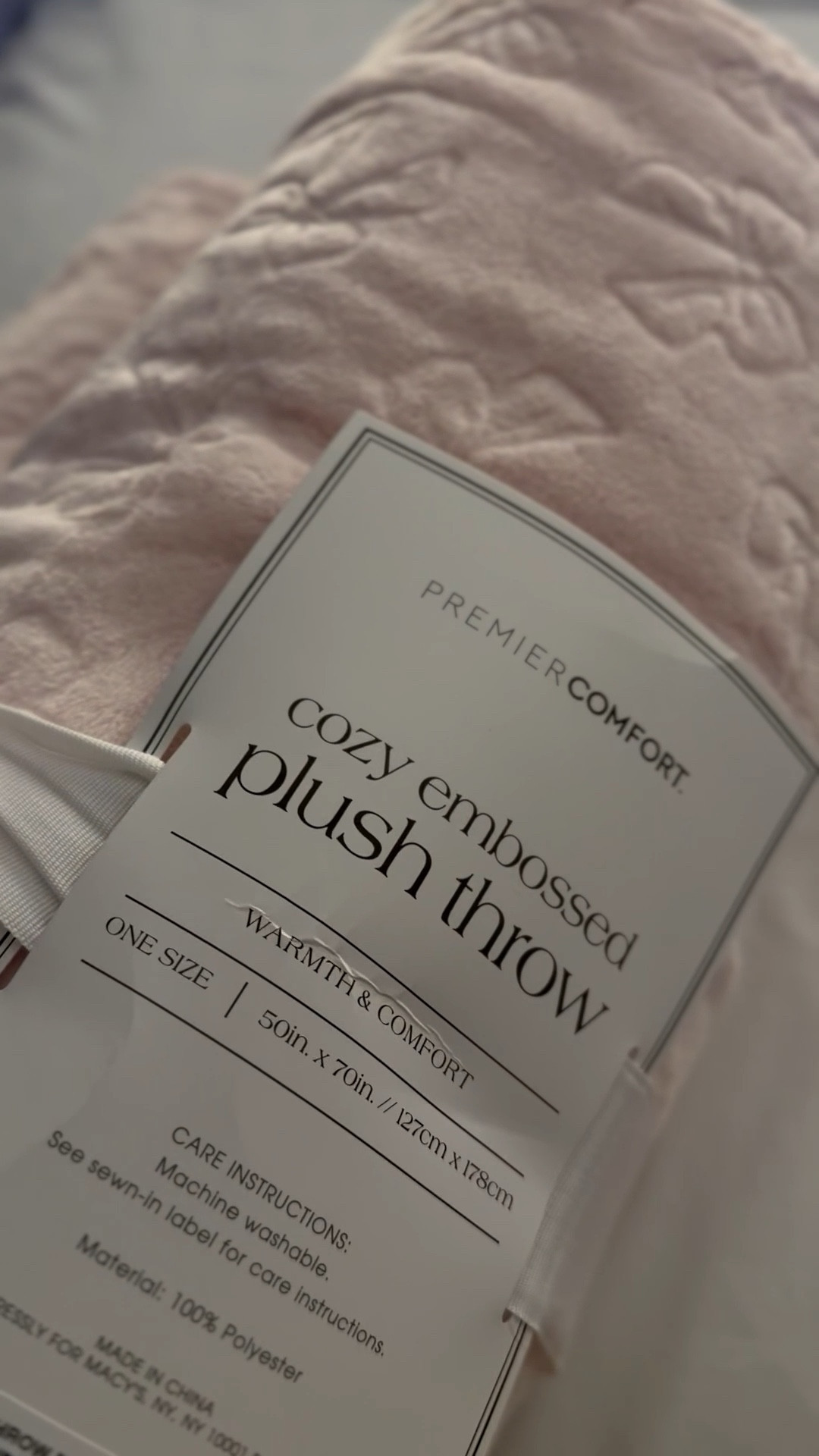 Add this blanket to your girls’ holiday basket or use it on your couch or bedding!! I’m loving the blush pink color and bow combo! 🎀

#holidaygiftguide #giftsforher #pinkgifts #plushthrow #MacysFinds

#LTKGiftGuide #LTKSaleAlert #LTKHoliday