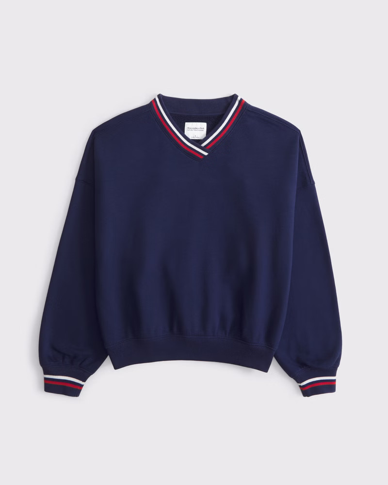Abercrombie & Fitch Women's Essential Classic Sunday V-Neck in Navy - Size XS | Abercrombie & Fitch (US)