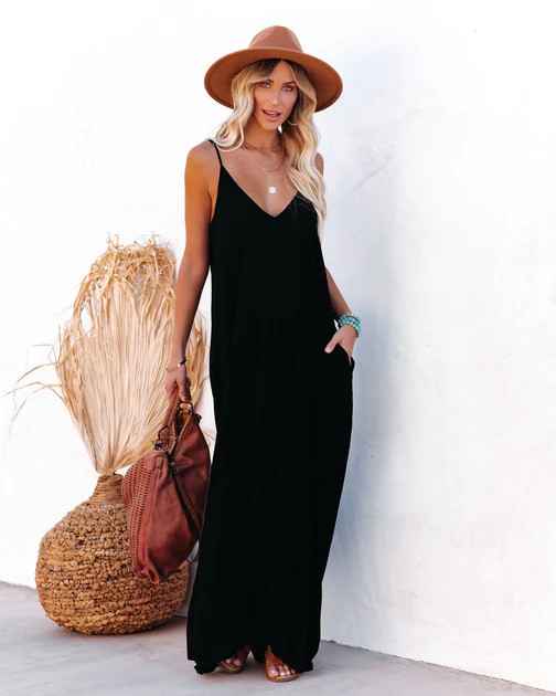 Olivian Pocketed Maxi Dress - Black | VICI