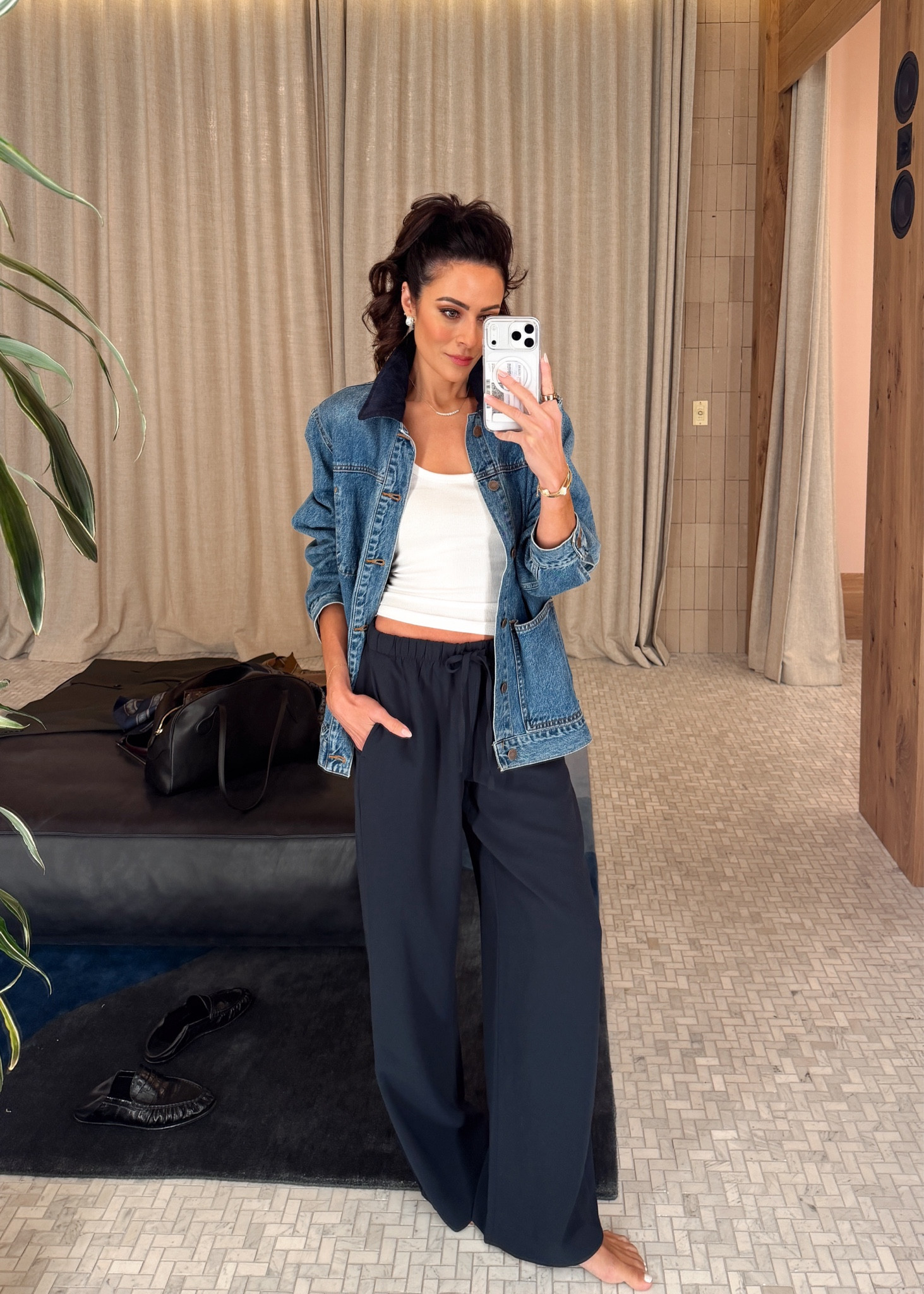 The denim jacket made my top 5 hot list! She’s a total vibe and I love the corduroy collar, I sized up for fit!
Jacket S
Pants S

#LTKOver40 #LTKSeasonal