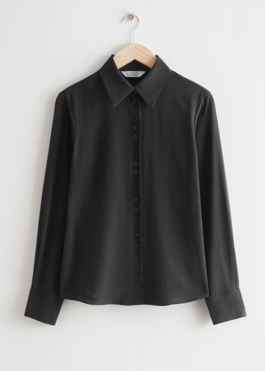 Shell Button Silk Blouse - Black | & Other Stories US