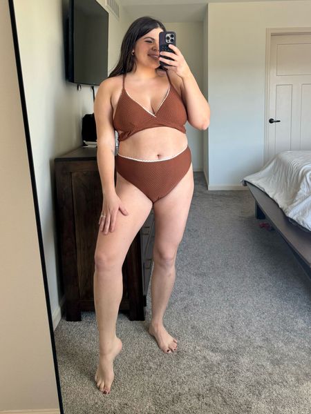 I making my job to help find you the best swimsuits from Amazon for your midsize body!! 

I ordered all of these in a size xl

Midsize, Midsize fashion, Midsize swimwear, Midsize outfits, Midsize style, Midsize dresses, Midsize ootd, outfit inso, outfit inspiration, outfit ideas, spring outfit, size 12, size 12 fashion, size 12 outfits, size 12 dress, amazon, amazon finds, amazon fashion, amazon favorites, amazon outfit, amazon dress, amazon storefront

#LTKswim #LTKmidsize #LTKSeasonal


#LTKswim #LTKfindsunder50 #LTKVideo