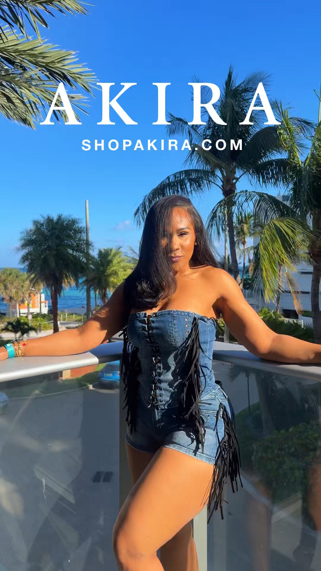 @AKIRA Denim on Denim 

I'm 5’7 175lbs Medium 