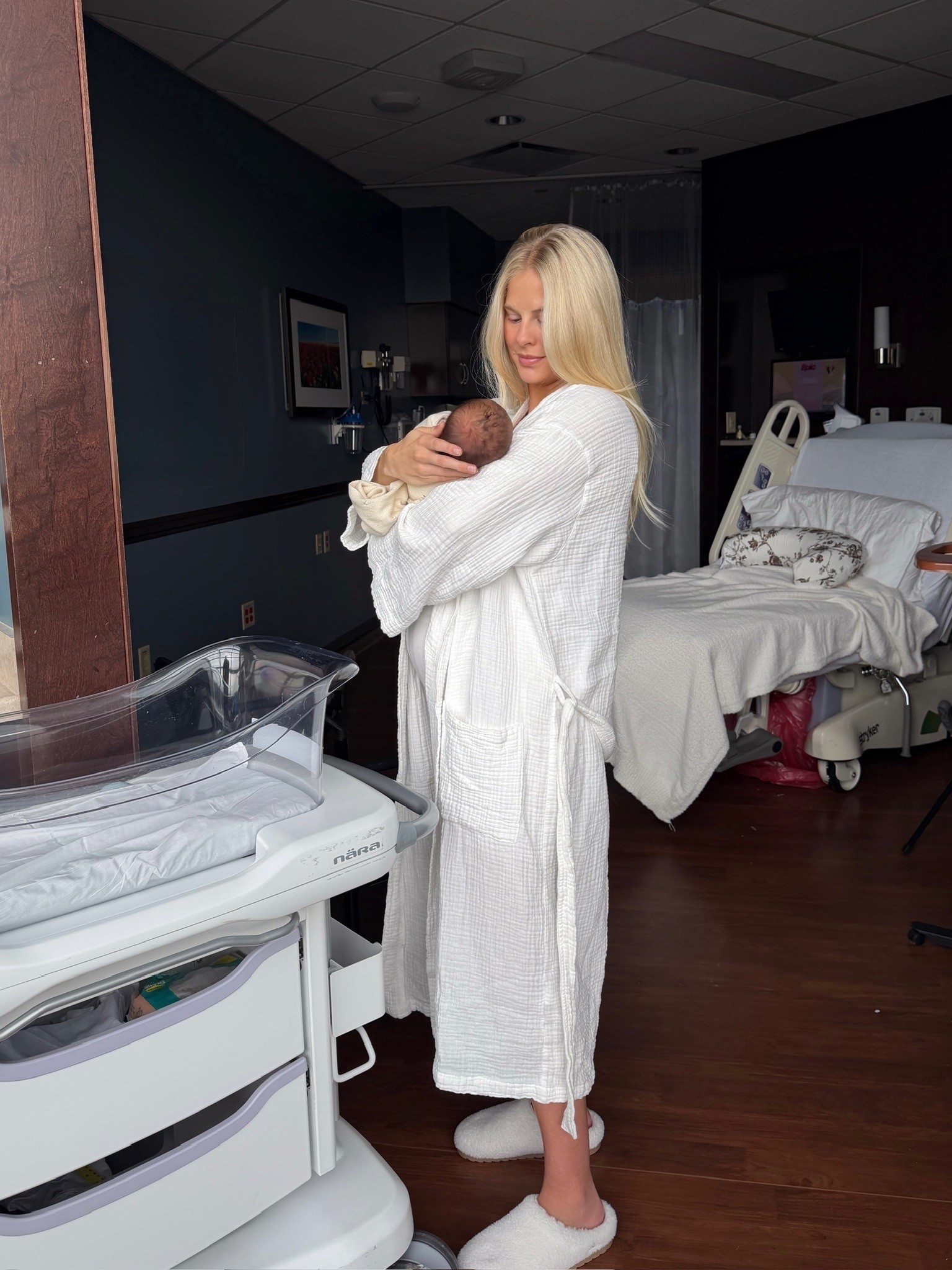 S/M in robe! #kathleenpost

Newborn baby, postpartum robe, postpartum outfit

#LTKmomlife

#LTKBaby