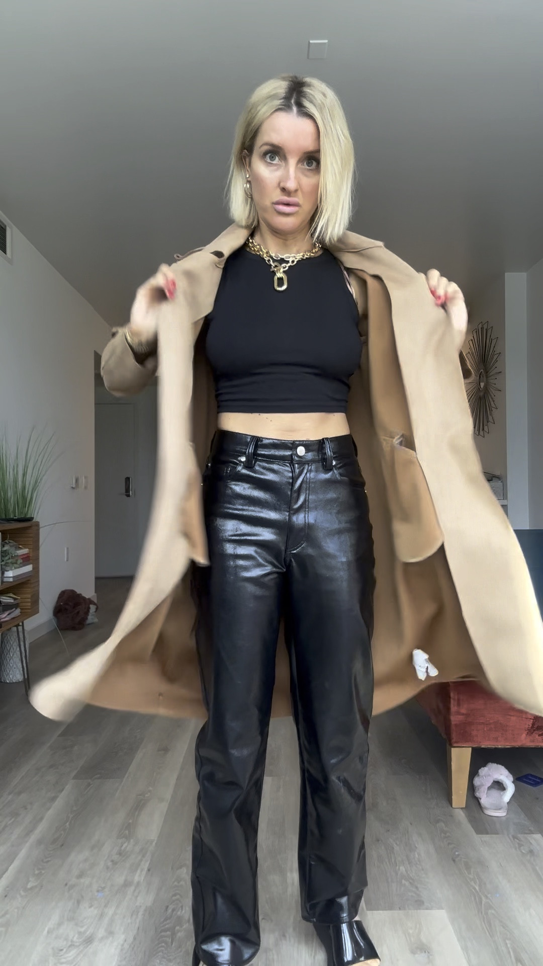 Wearing a small in everything / square body shape 

#LTKSeasonal #LTKstyletip