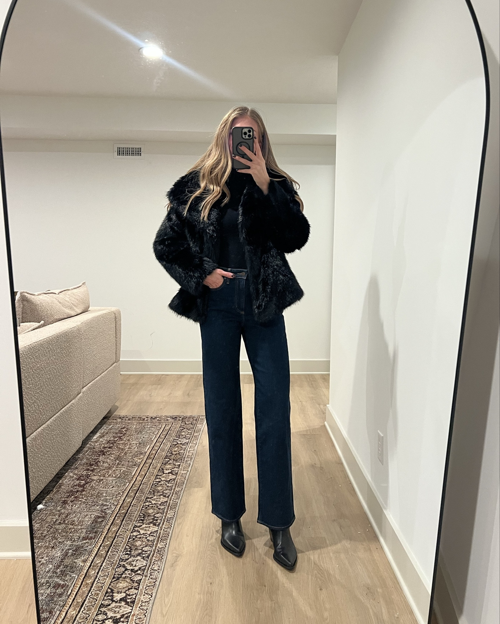  I wear my true size in most artizia pieces (medium, 6, 27 long, and medium long if longs are available) 



Holiday outfits, thanksgiving outfit, sweater, holiday sweaters, tall girl friendly

#LTKTall #LTKStyleTip #LTKHoliday fur coat, faux fur coat