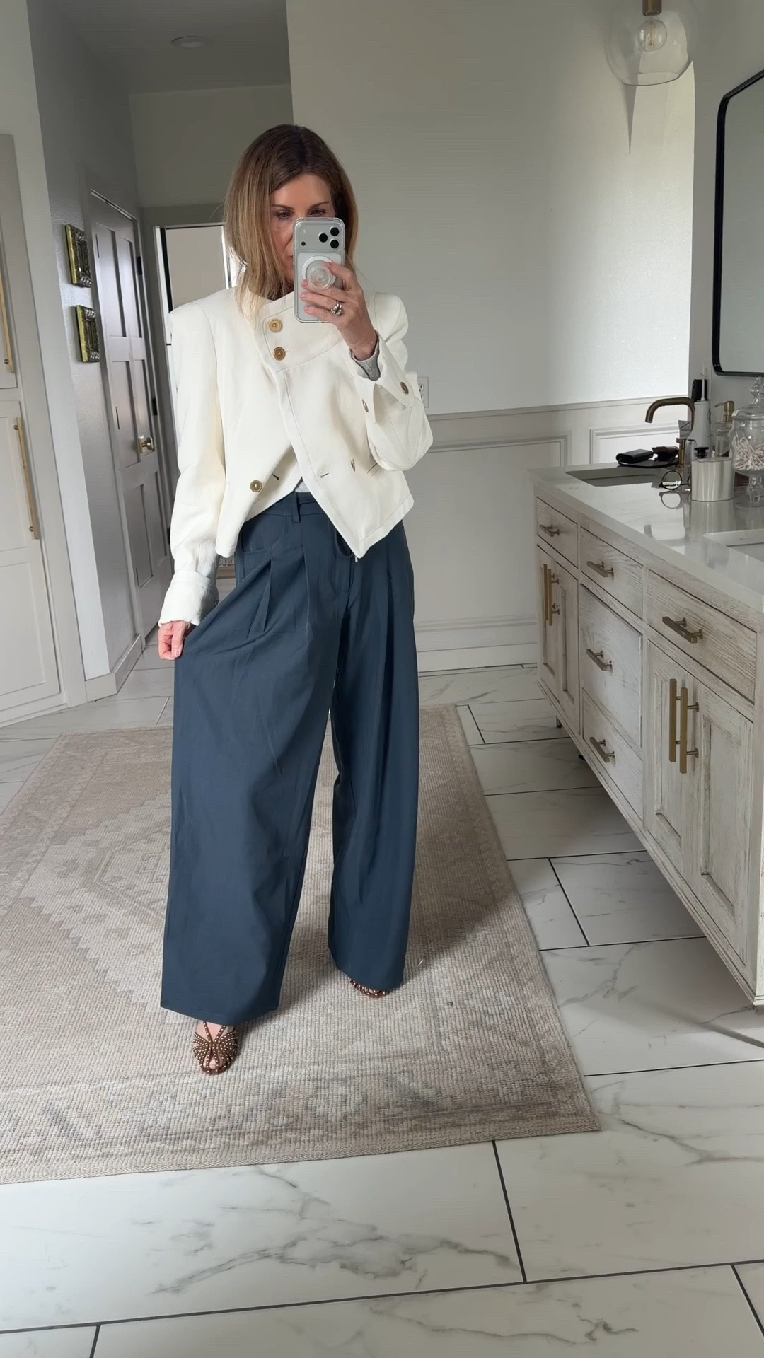 Small jacket and small pants (they run big so consider sizing down) 

#LTKOver40