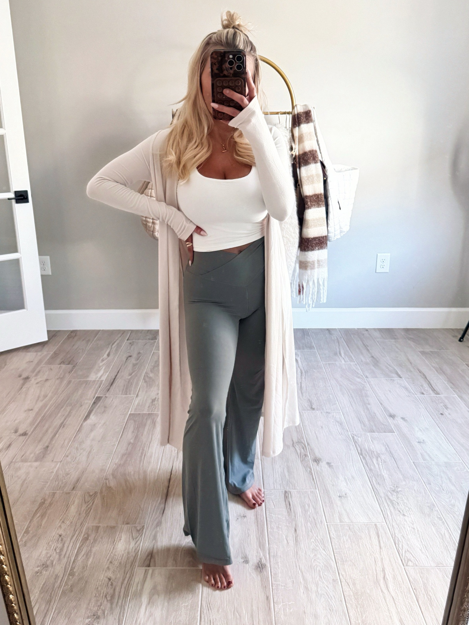 Cozy work from home outfit- size medium in these leggings that are sooo comfy and I’m obsessed with this duster! Been wearing it a ton it’s soo soft #aerie #amazonfinds casual outfit ideas 

#LTKFindsUnder50 #LTKActive #LTKStyleTip