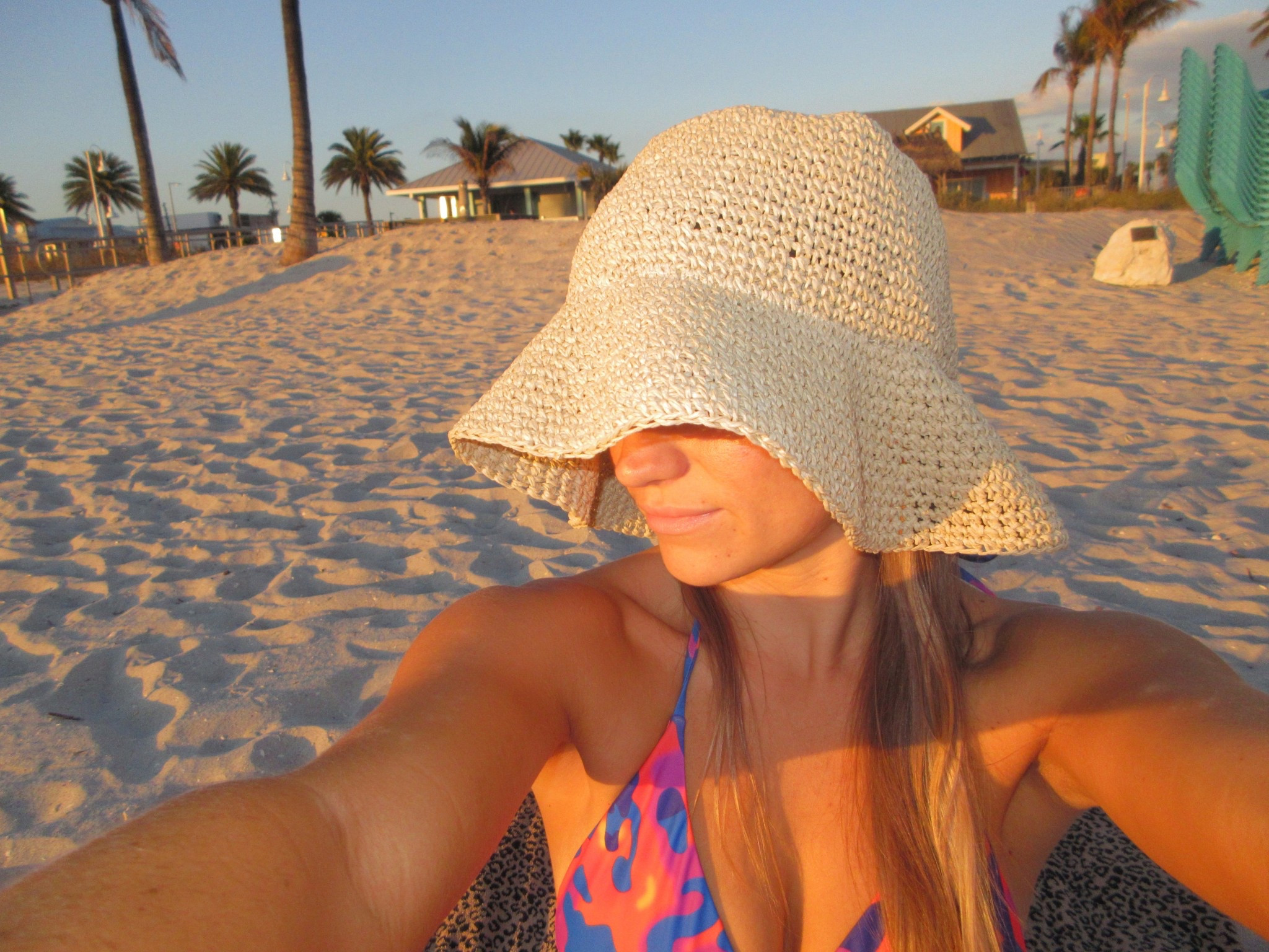 Loving my new hat for the summer!! Perfect for a beach day 🌴

#LTKSwim #LTKdayinmylife #LTKootd