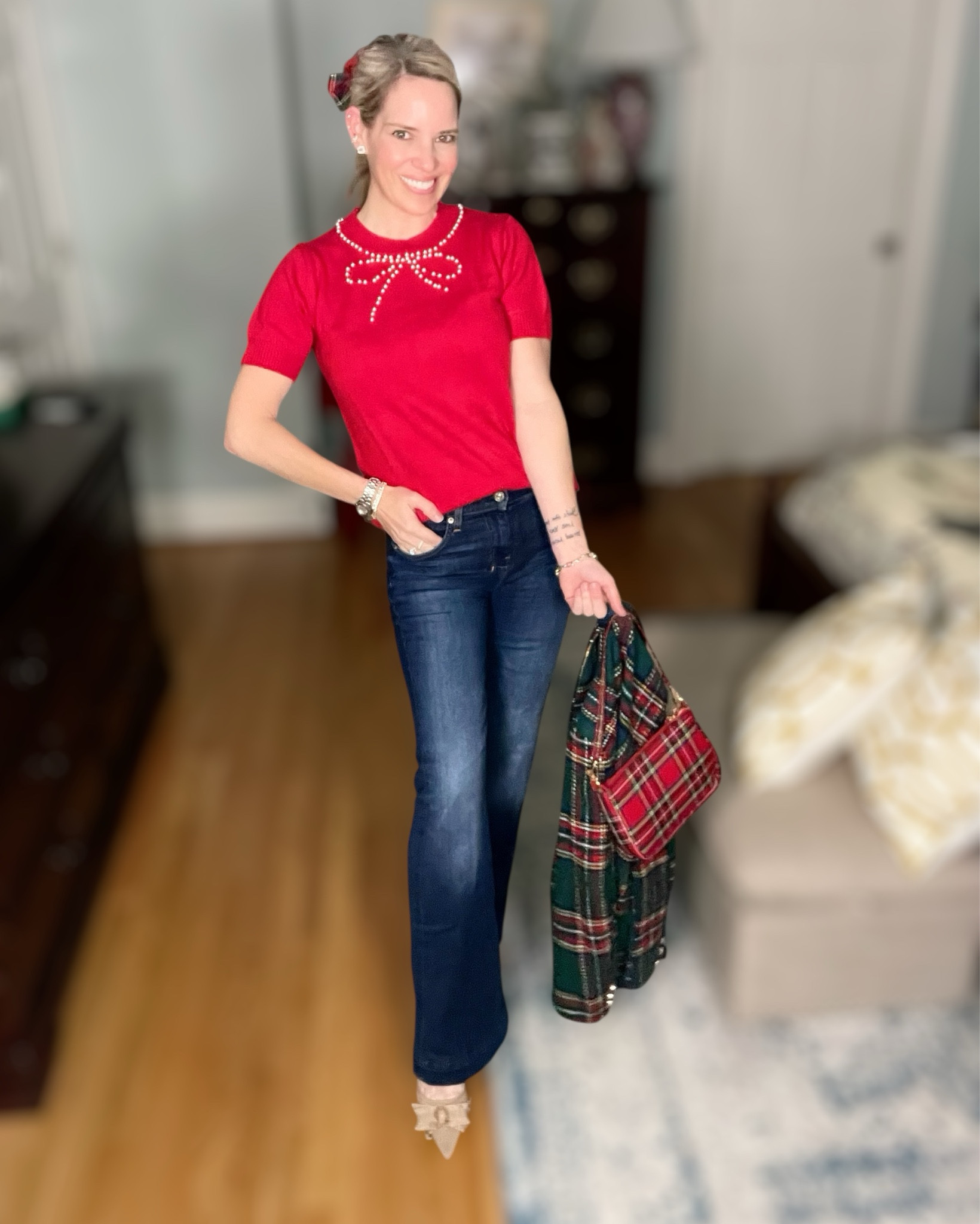 Festive casual but still polished 🎀✨
I threw my pearl bow sweater on with my favorite bootcut jeans and added the cutest plaid blazer for an instant holiday outfit. It’s giving “December errands → school program → cookie exchange” energy and I love it ❤️

Swap heels for flats if you’re running around all day — but these bow slingbacks are too adorable not to show off 🎁

And yes… the plaid hair bow is the moment. Just trust me 🎀😌

Fit Notes:
• Sweater TTS
• Blazer TTS / soft + comfy
• Jeans are a flattering bootcut with stretch
• Heels run TTS

The easiest little outfit that feels festive without trying too hard.

⸻



holiday casual outfit ideas, everyday christmas outfit, festive blazer outfit, plaid blazer holiday look, red sweater outfit winter, pearl bow sweater, holiday mom style, christmas school program outfit, comfy cute holiday outfit, holiday teacher outfit ideas, winter jeans outfit inspiration, bootcut denim outfit, tartan accessories outfit, december wardrobe staples, christmas errands outfit, classic holiday preppy style


#LTKFindsUnder50 #LTKFindsUnder100 #LTKHoliday

#LTKFindsUnder50 #LTKItBag #LTKHoliday