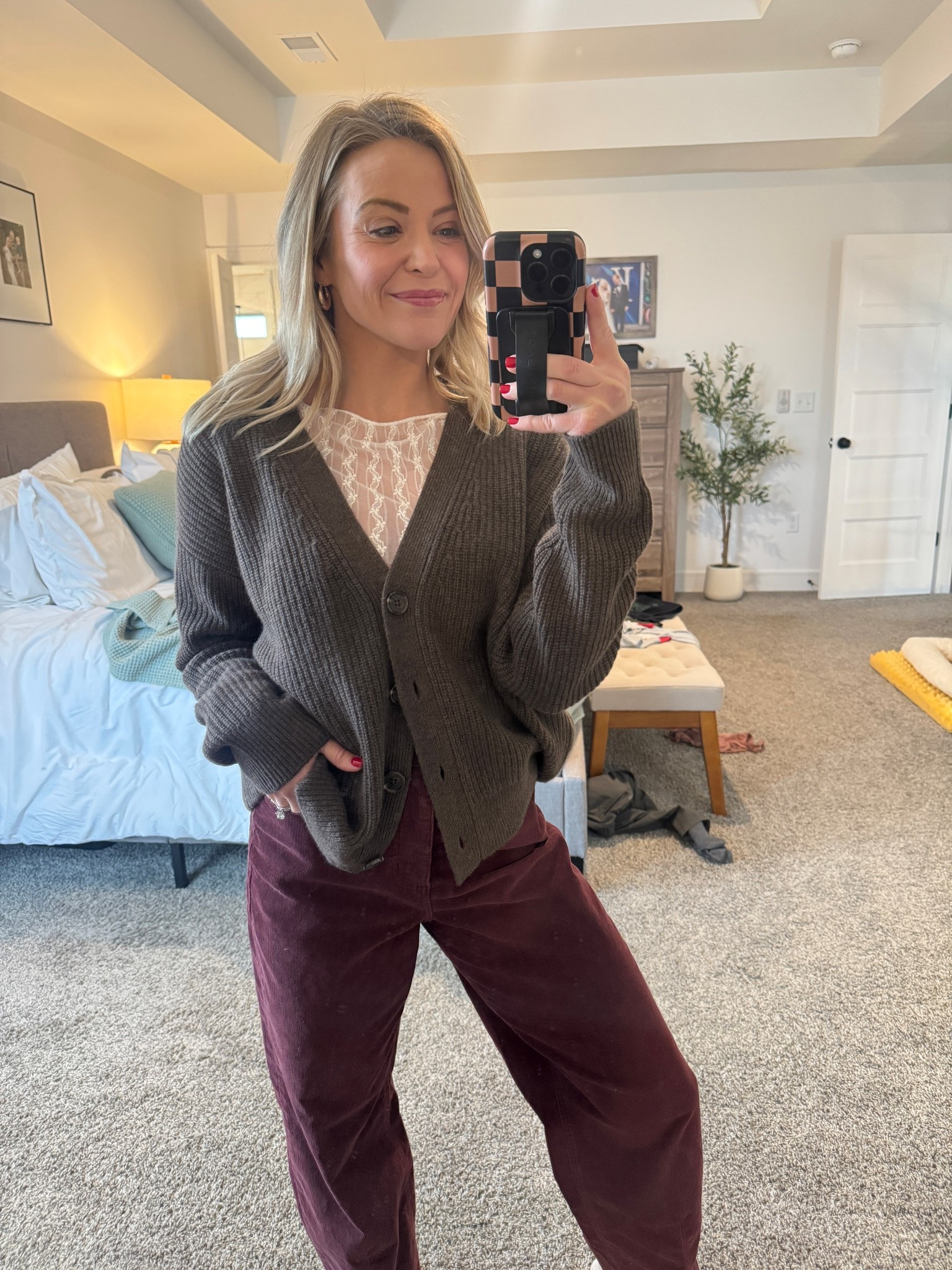 This lace undershirt is so cute and looks pretty under so many different things! Got my true size small 

Quince sweater - S
Corduroy pants from Target- TTS 2