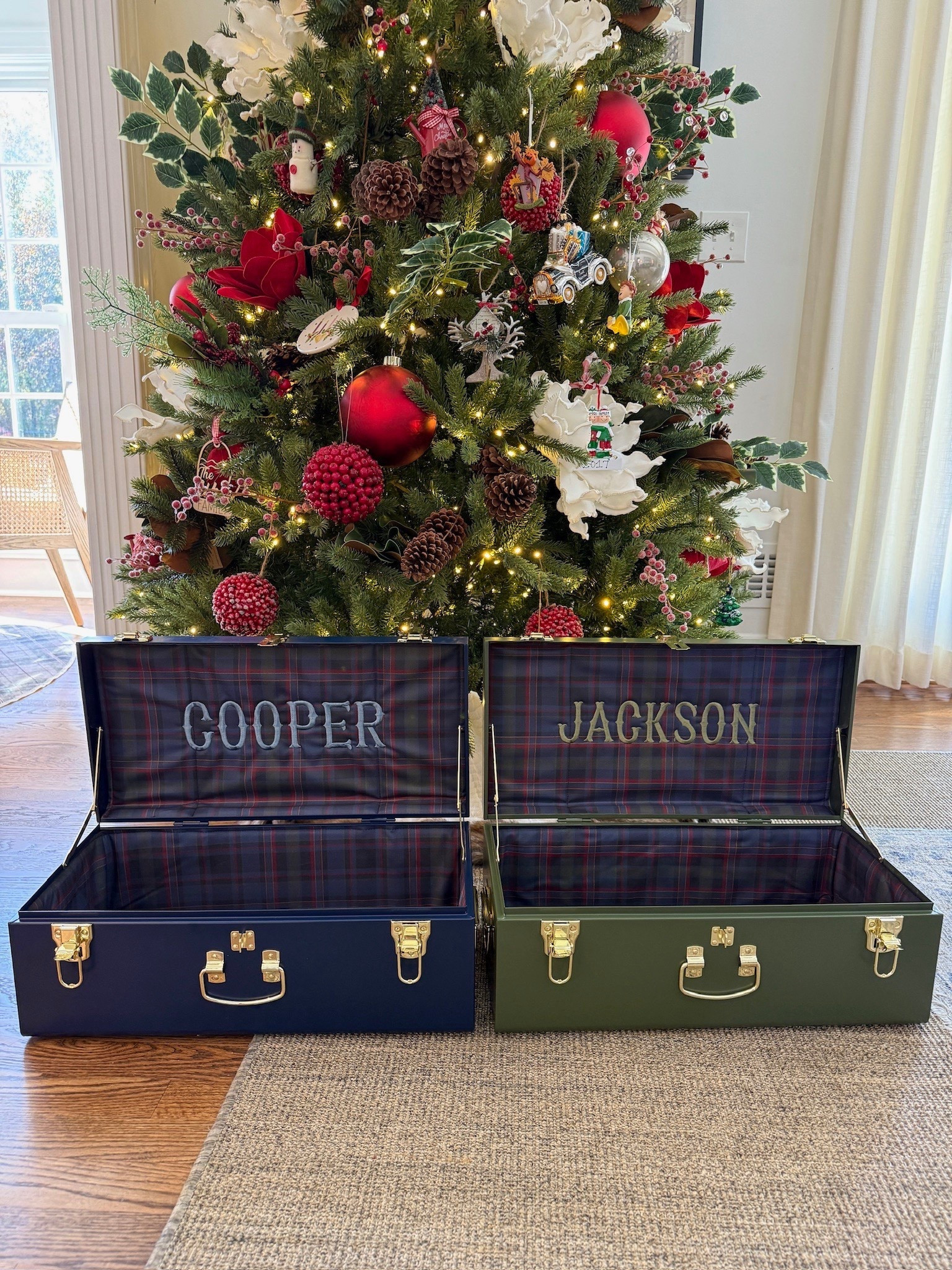 The perfect baby shower gift!!!

Petite keep, petite keep trunk, bridal gift, wedding gift, baby shower, baby gift, personalizable gift, gift guide, boy mom, Grace White

#LTKHoliday #LTKGiftGuide #LTKBaby