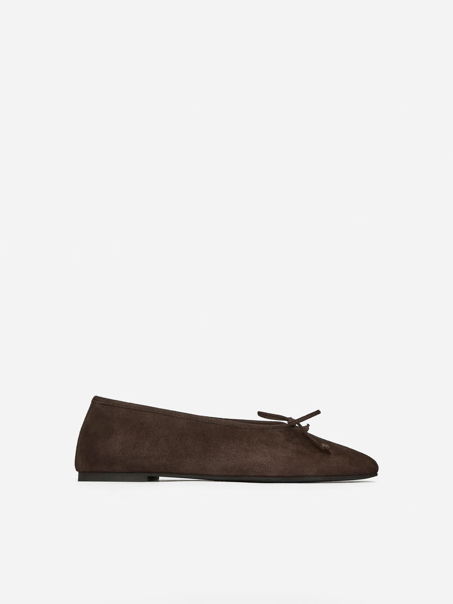 Ballerines en daim – Marron – Femme – ARKET FR | Arket EU