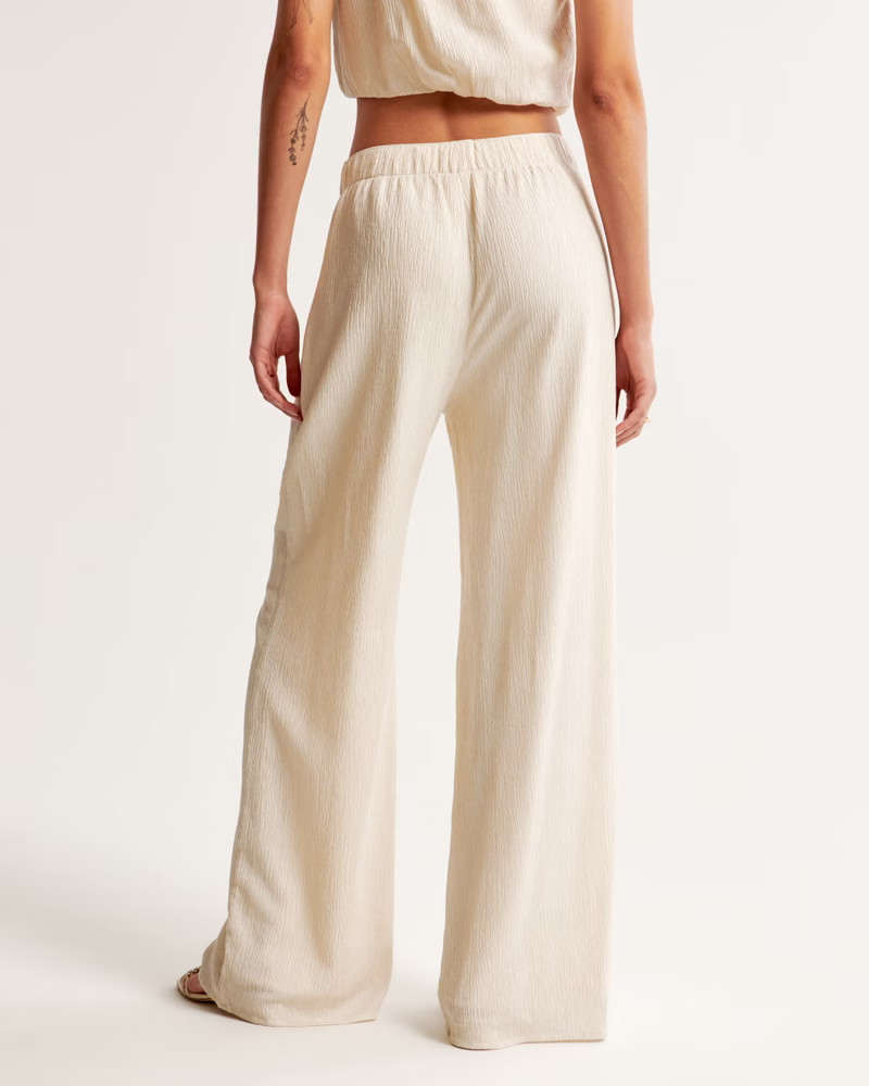 Women's Crinkle Textured Pull-On Pant | Women's Clearance | Abercrombie.com | Abercrombie & Fitch (US)