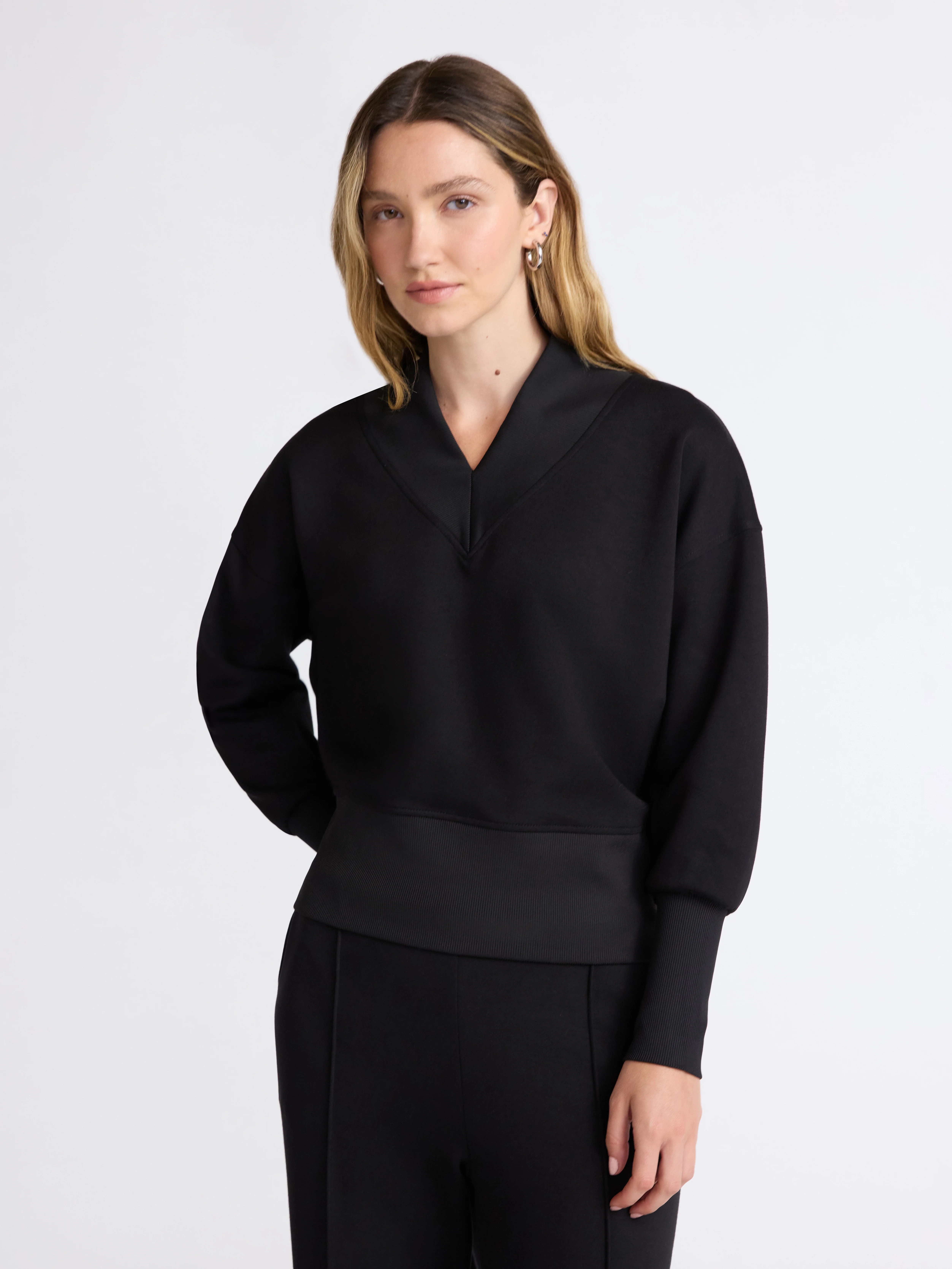 Scoop Women's and Women's Plus New Scubaknit V Neck Sweatshirt, Sizes XS-4X | Walmart (US)