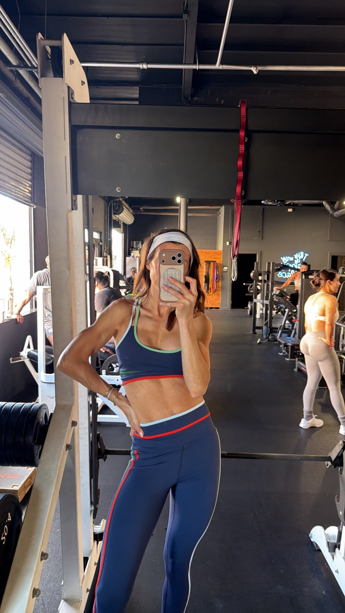 matching split 59 set 💪🏻

#LTKActive #LTKfitnessgoals #LTKootd