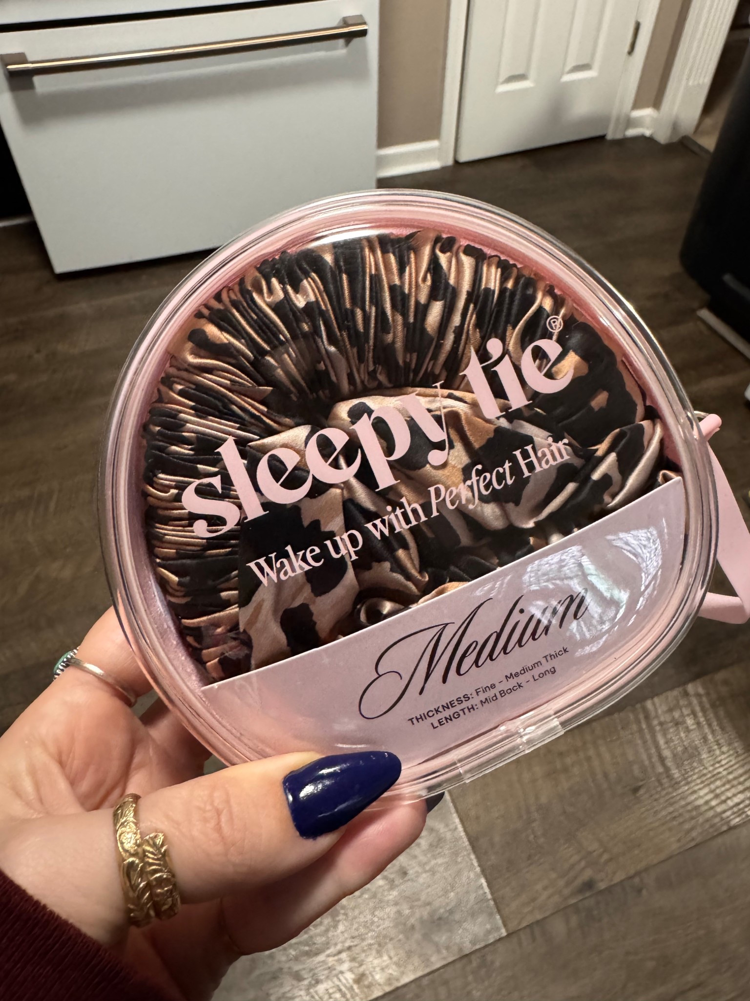 New Heatless curls 

#LTKBeauty #LTKGiftGuide #LTKFindsUnder50