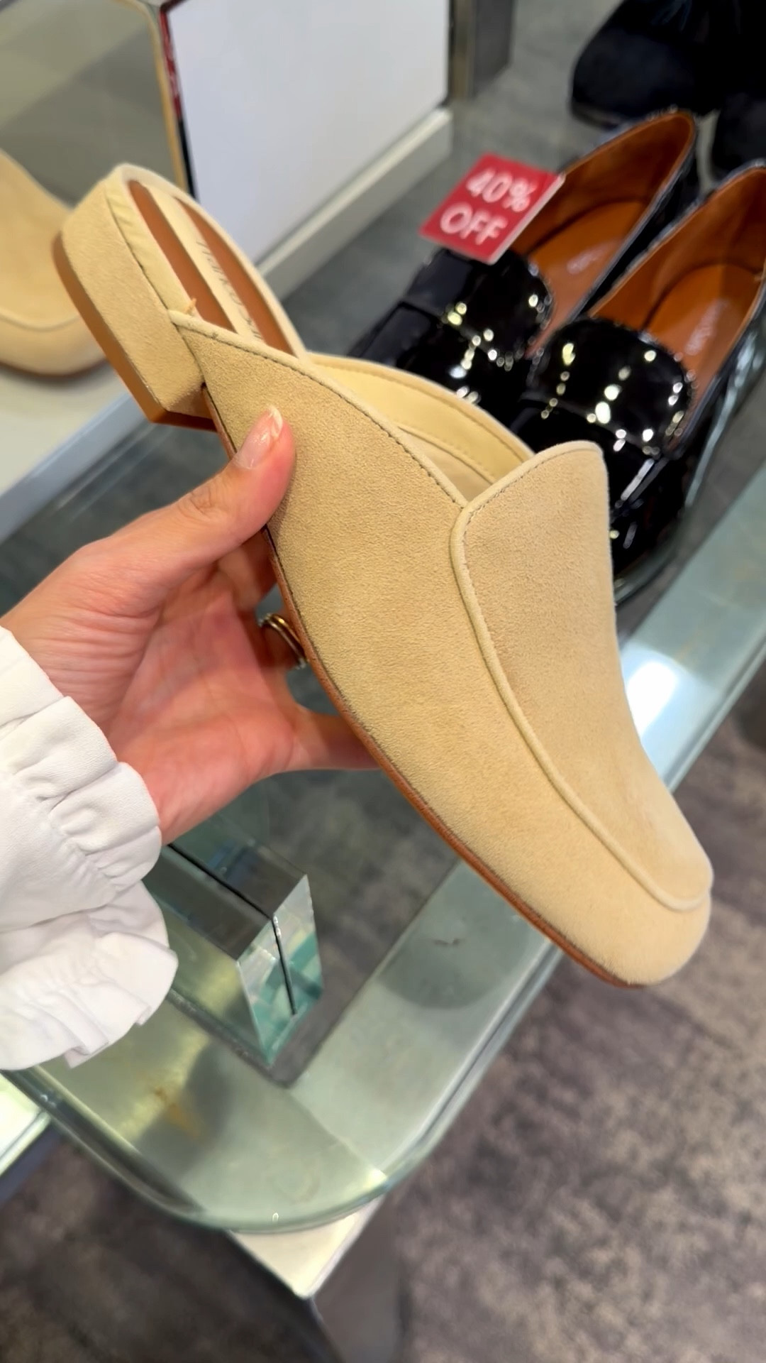 Beautiful shoe!! Looks like Loro Piano! 😍 

#LTKdayinmylife #LTKSpringSale #LTKgrwm