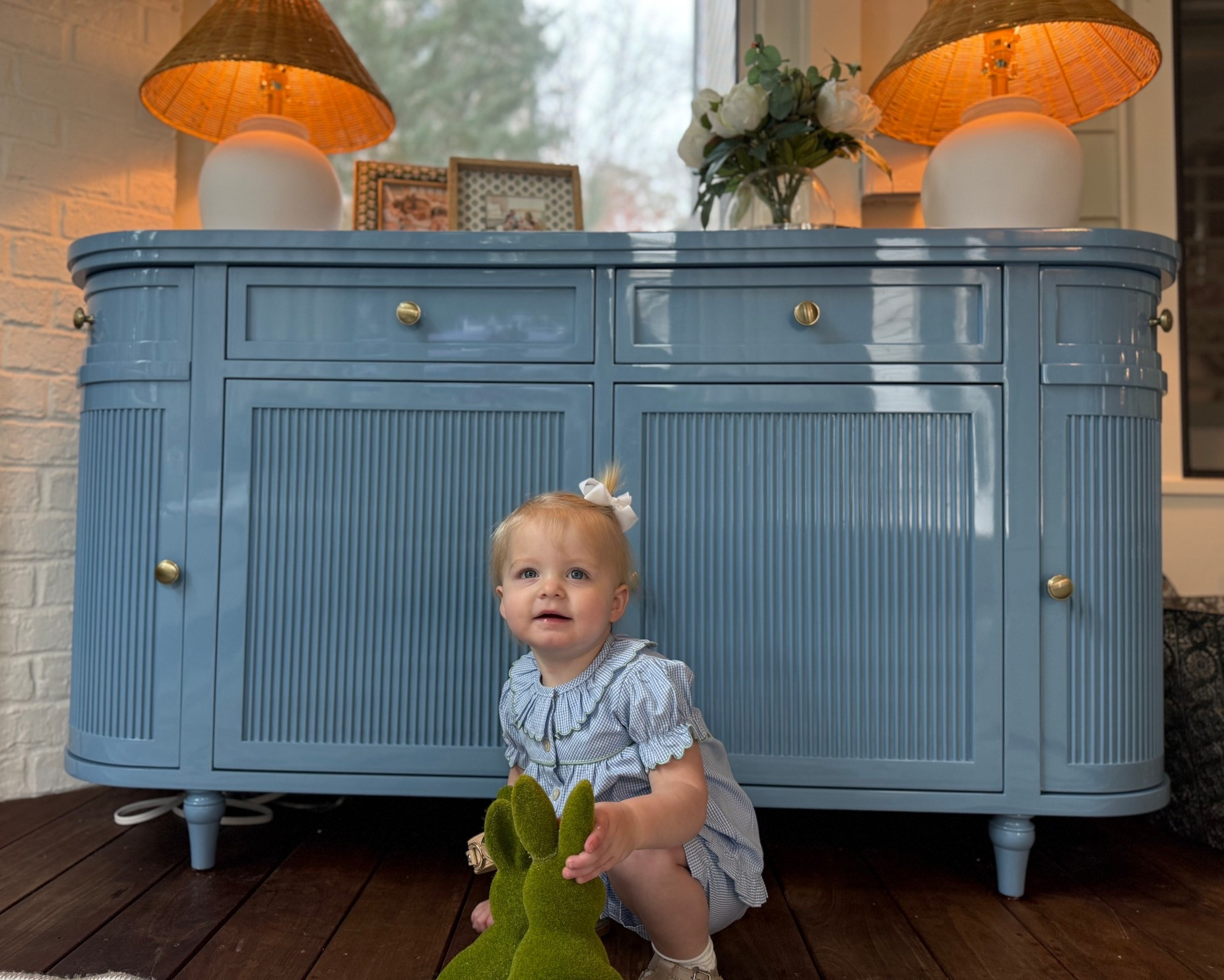 Prettiest consol there ever was! 

#LTKspringtrends #LTKspring #LTKHome