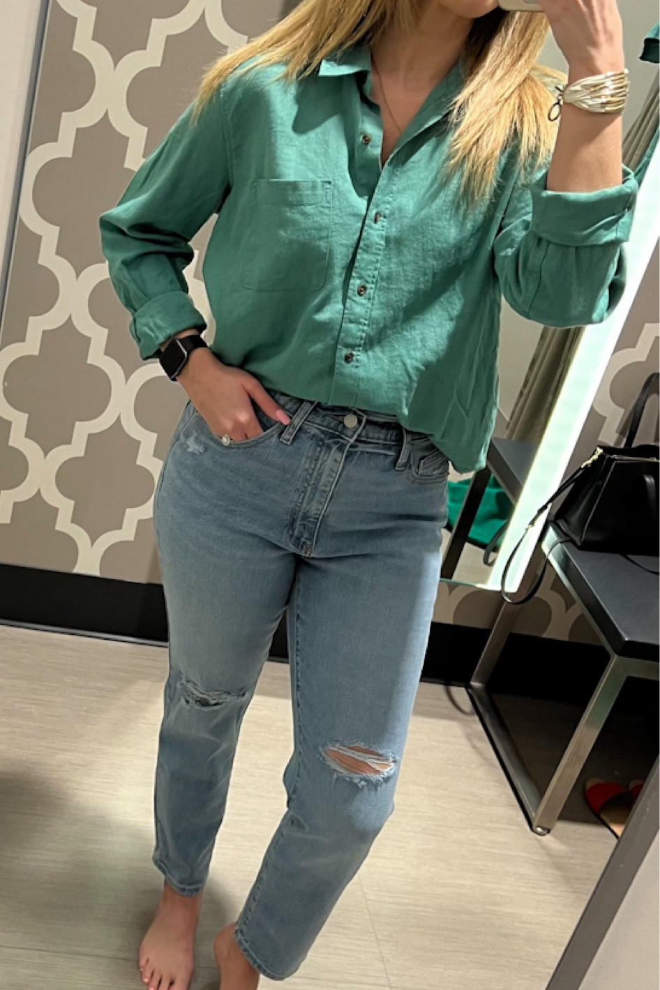 This green linen button down is only $25 at Target! 



saint patricks day | st. patricks day | green outfit | green top | linen top | spring outfit | ootd | what to wear | target finds | casual style | casual outfit | easy outfits | mom style | mom fashion 

#LTKstyletip #LTKSeasonal #LTKfindsunder50