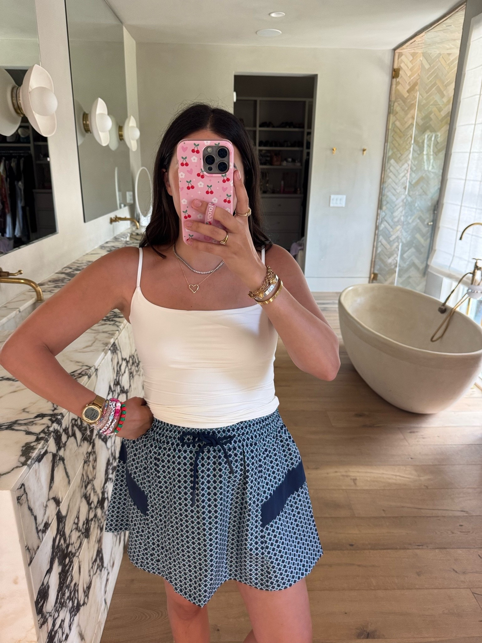 Top: medium 
Skirt: large 

Dressupbuttercup.com #dressupbuttercup #dederaad

#LTKootd #LTKmomlife #LTKSeasonal