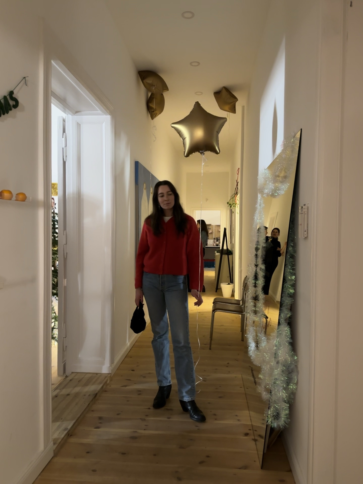 Red is the color of the season. Found the perfect cardigan for under 100€ ❤️ #redcardigan #cardigan #festivelook 

#LTKeurope #LTKfindsunder100 #LTKstyletip