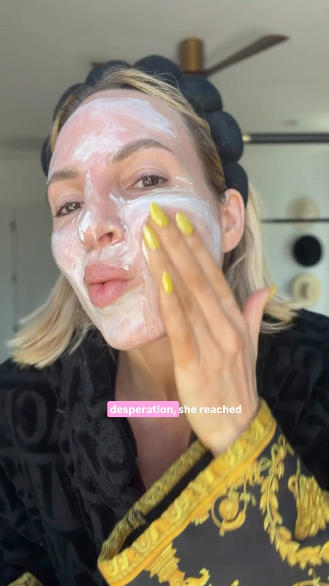 Of course it was only natural I needed to try this daytime mask bc I’m obsessed with the overnight collagen wrapping mask that they make as well. Linked that below. Instant glow in 30 minutes!
Part of the Amazon spring day sale too. I linked all my favorites that are in the sale below.
￼

#LTKBeauty #LTKOver40 #LTKSaleAlert
