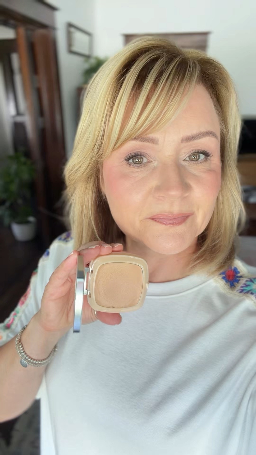 Loving this ba
Foundation from L’Oréal.   I applied with a brush.   I’m in shade 2.5