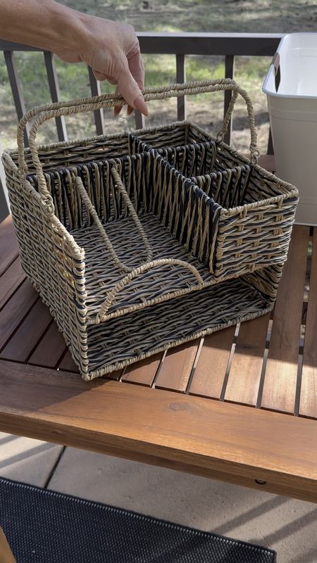 Best of summer outdoor entertaining…a few pieces you’ll need to elevate all your summer get togethers
Under $20
Storage all in one serving caddy 
Galvanized tubs for beverages, snacks, towels and small toys 
4 piece condiment or salsa and dips 

#LTKVideo #LTKParties #LTKSeasonal