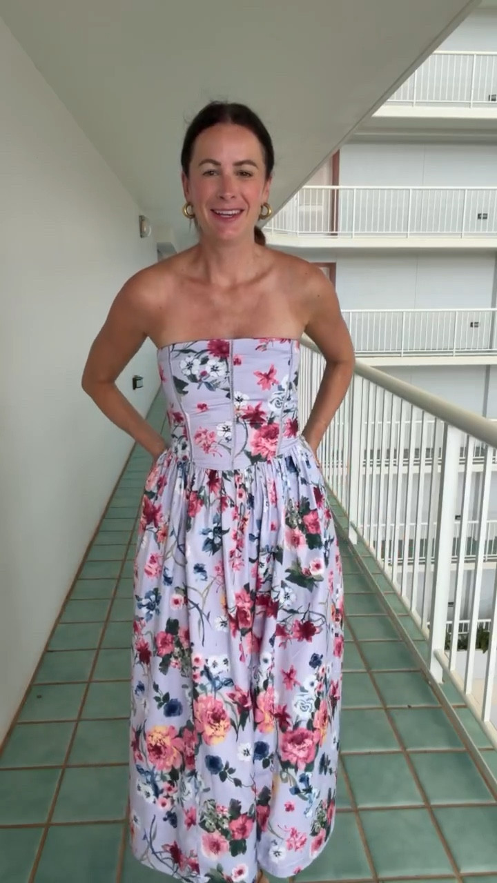 This dress is selling fast but there are 4 other colors/prints to choose from! I love the lace up back and that you can wear it with or without the straps! Now 20% off! 

#LTKootd #LTKSaleAlert #LTKTall