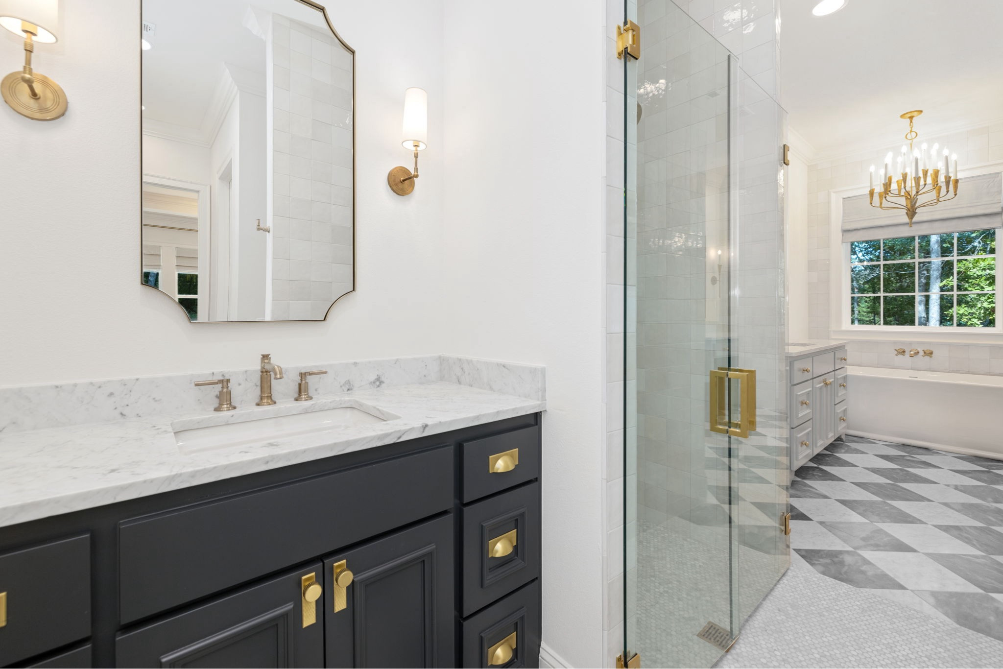 Bathroom lighting / brass light / chandelier / bathroom sconces / bathroom chandelier / gold faucet / brass faucet / modern lighting / transitional lighting 


#LTKHome #LTKStyleTip