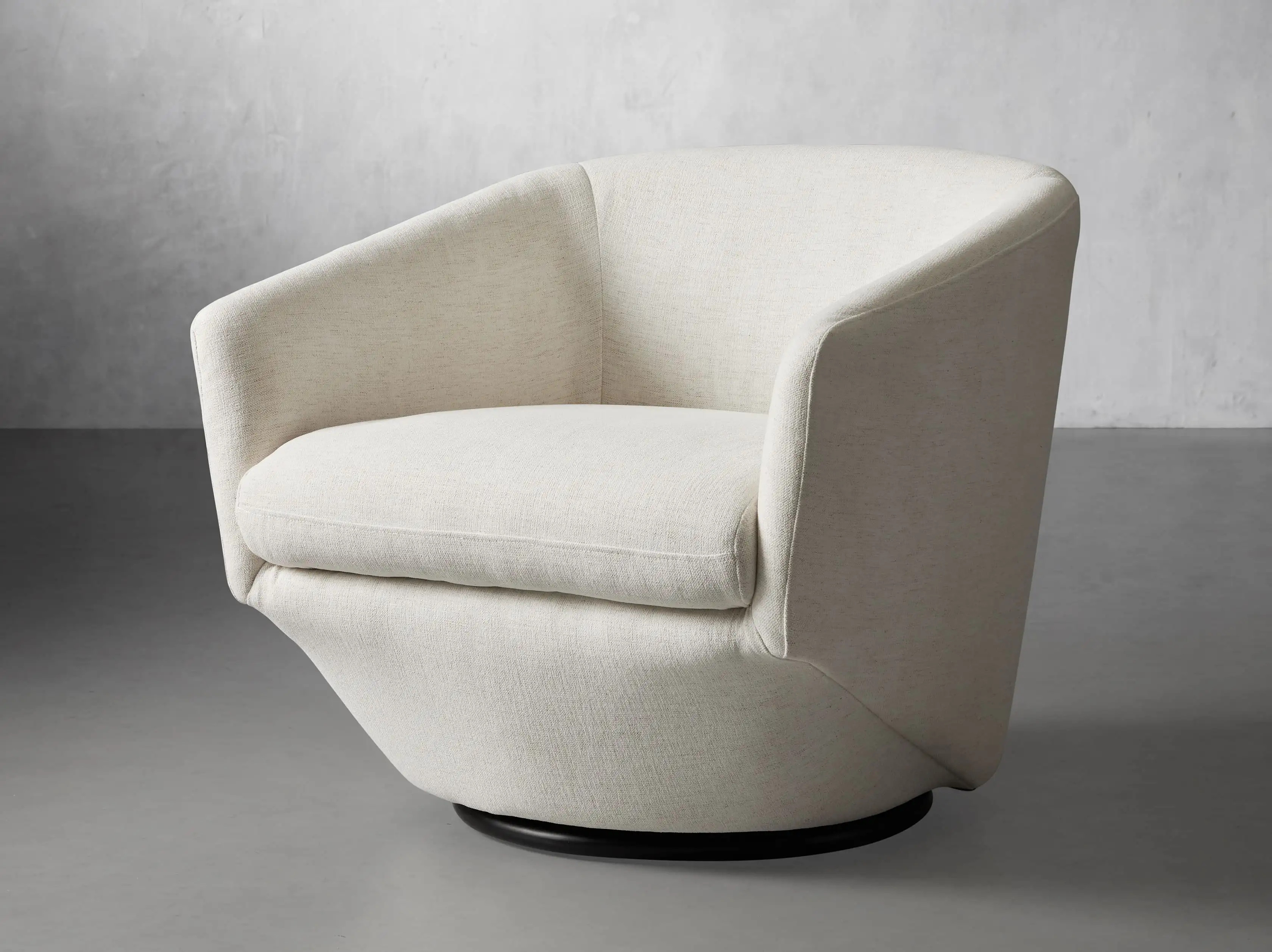 Pelton Swivel Chair | Arhaus
