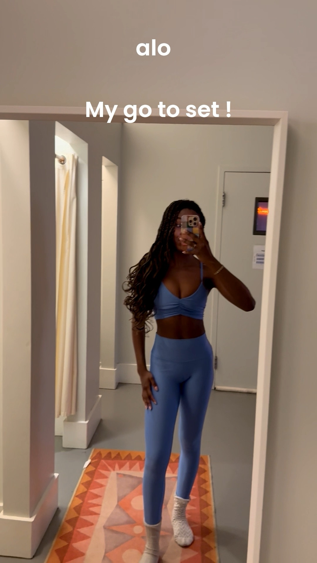 My goal is to become a partnered creator with @alo ! My students see me wear the sets all the time and I tell them it’s the great quality of #alo