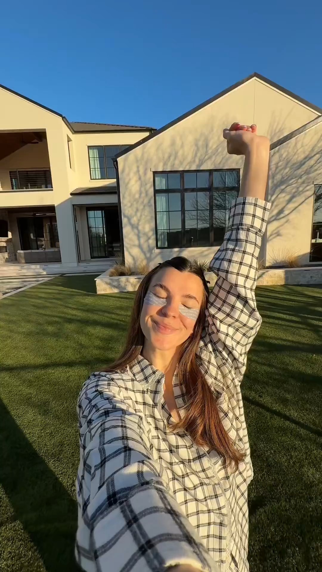 Day in my life vlog links! I’m wearing size small in the aerie workout set🫒! 


