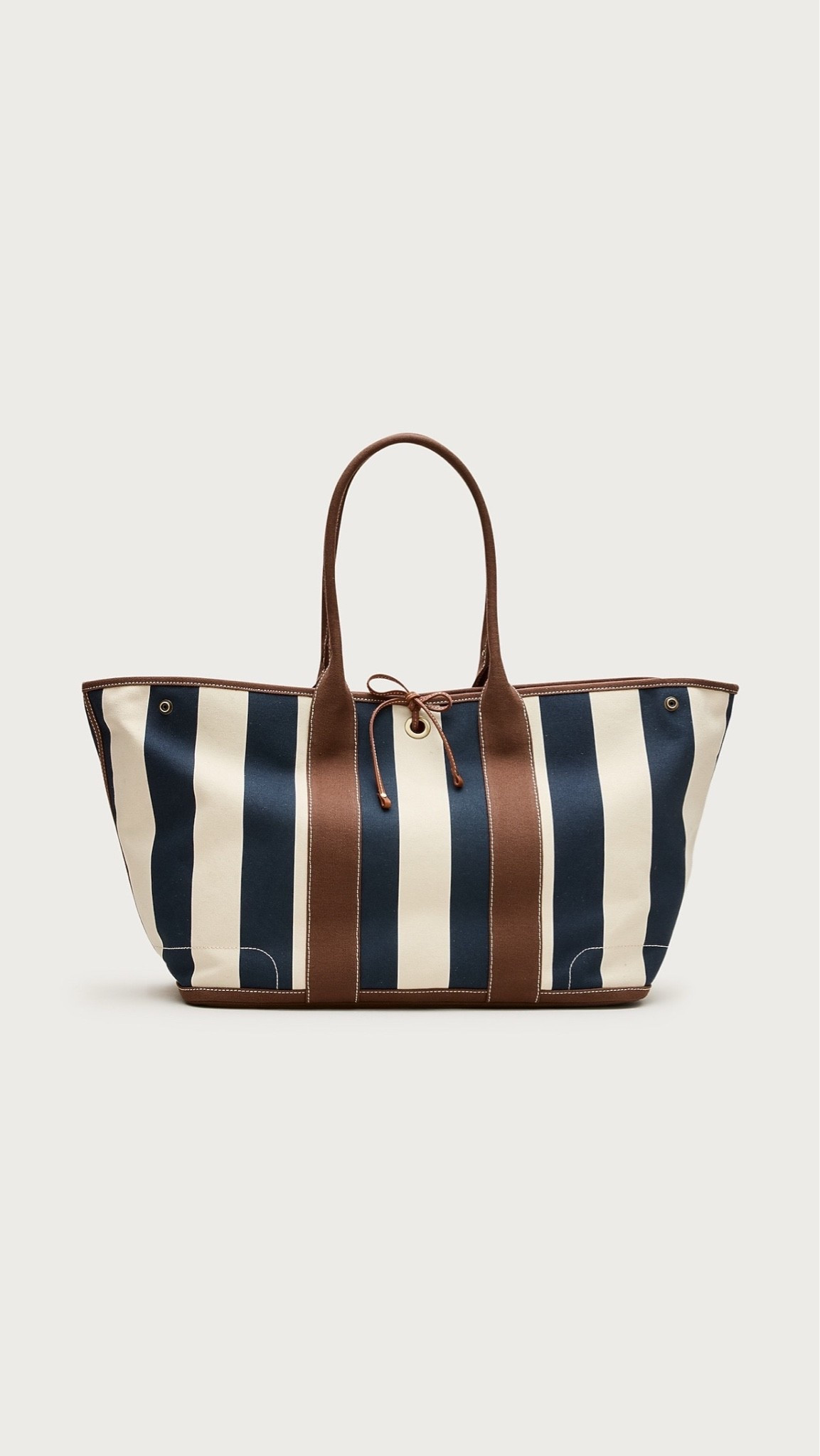 Cute striped tote that looks perfect for summer

#LTKmomlife #LTKSeasonal