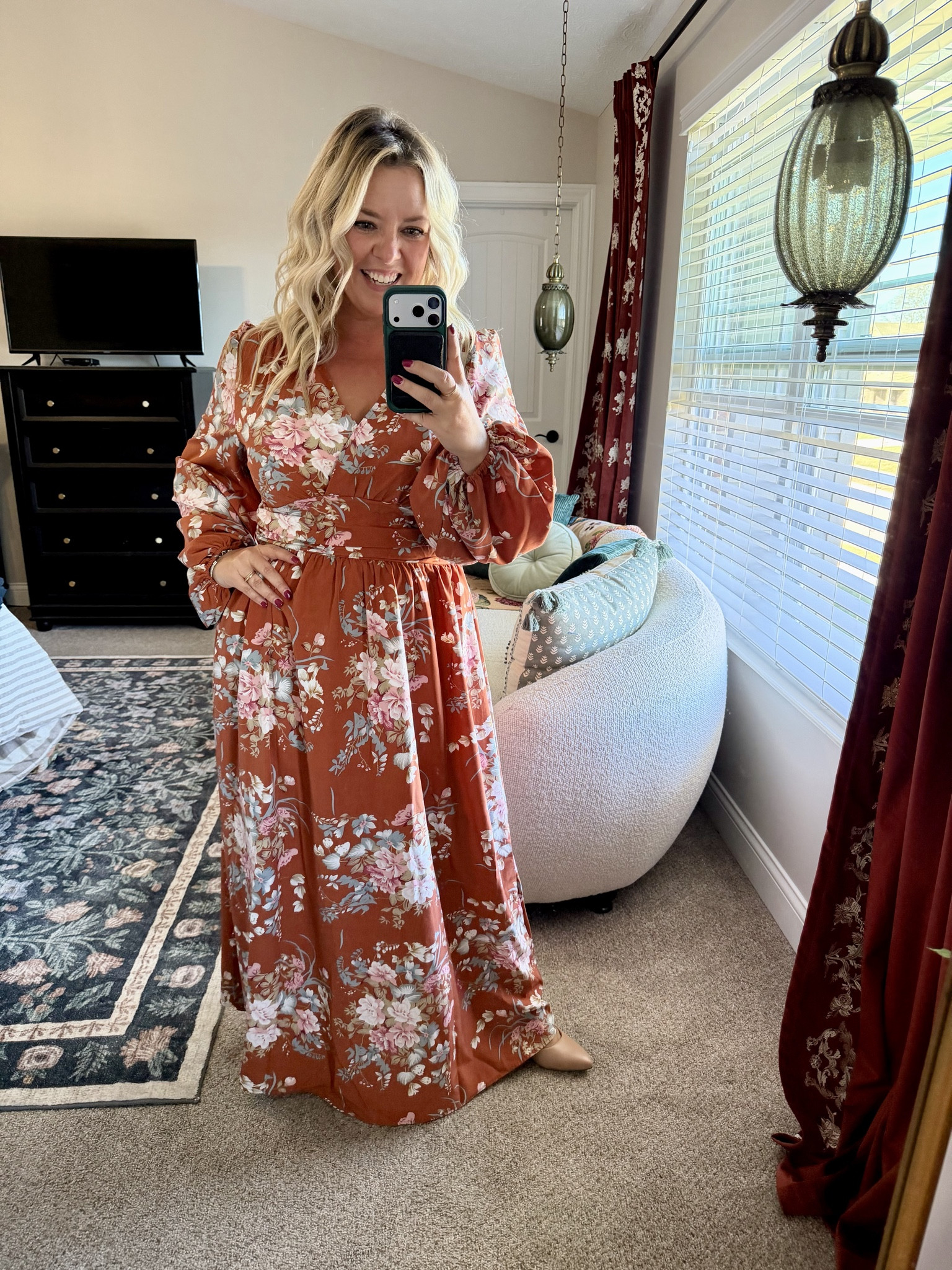 This long sleeve maxi dress would be perfect for family pics, a fall wedding or thanksgiving dinner! It’s from SHEIN & is SO GOOD but I returned a lot from my recent order so I also linked all the amazing finds I kept  from that order too in case you want to add anything else on! Wearing my true size large, I’m 5’2” so petite friendly too!  

#LTKPetite #LTKMidsize #LTKFindsUnder50