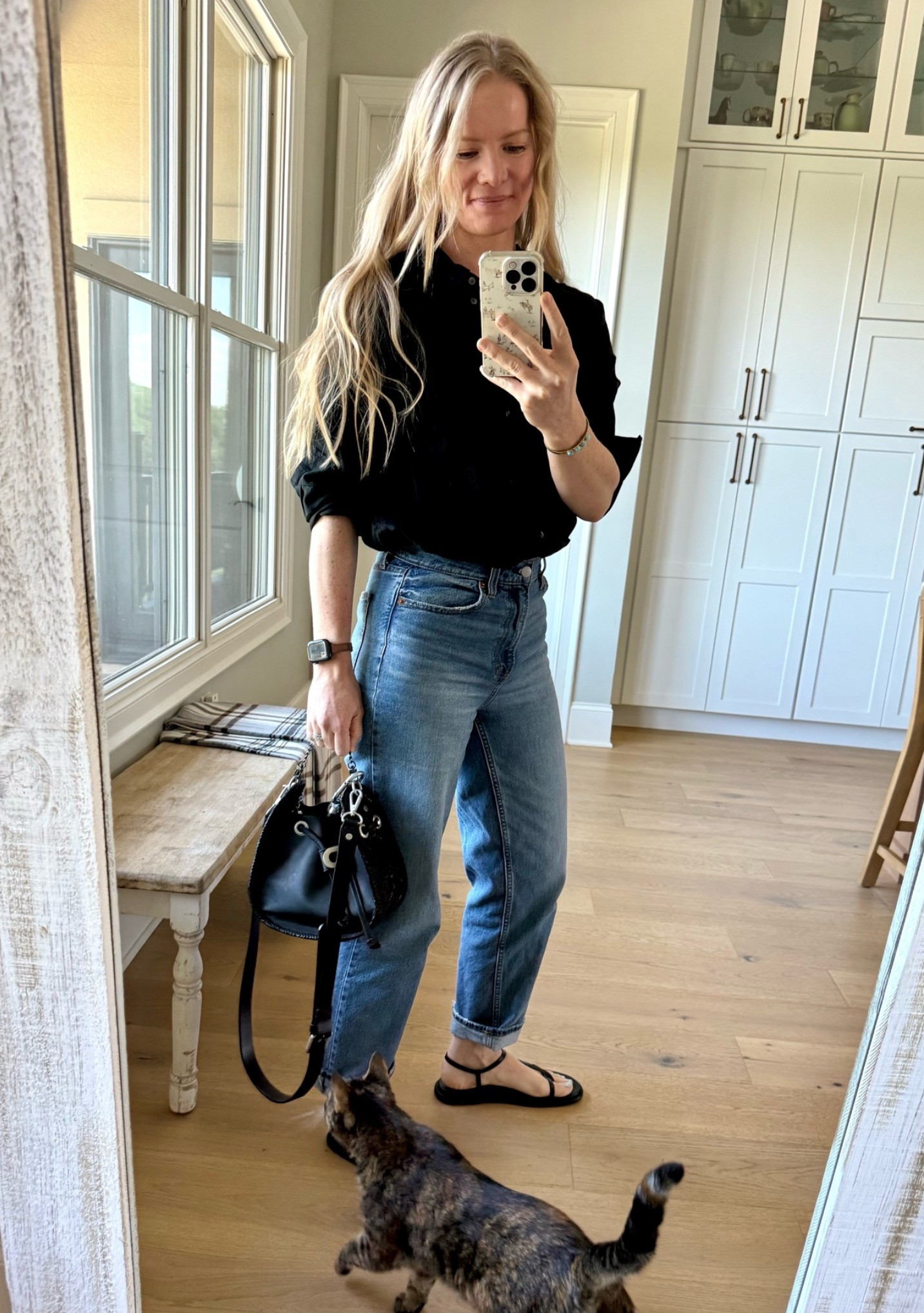 OOTD 

Size reference 5’ 9” 140 lbs


Linen button up - medium tall
(gap boyfriend shirt)

Straight leg jeans - 6
(Normally a 27/28)

Sandals true to size

Bag - DoubleD Ranch


Summer jeans outfit. Classic style. Linen shirt outfits. Gap. Affordable summer outfits. Sandals and jeans outfits.

#LTKootd #LTKOver40 #LTKTall