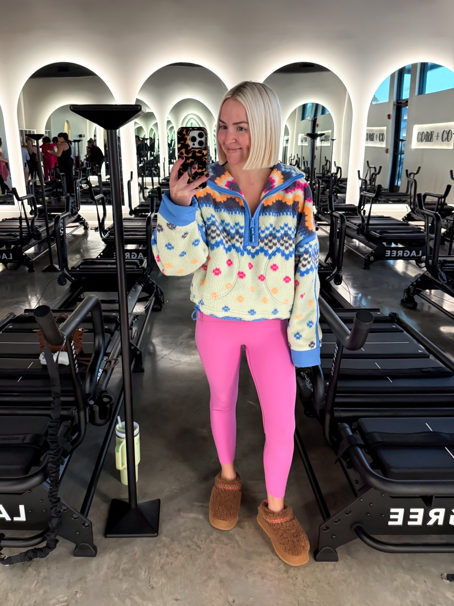 Printed mountain high half zip (XS) / 30% OFF: pink spanx shelf bra (SM - I’m a 32C) / pink spanx booty boost leggings (size SM - I sized up from XS) 

#LTKHoliday #LTKCyberWeek #LTKSaleAlert