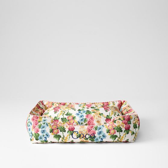 Sanderson Deluxe Dog Bed Lounger | Mark and Graham