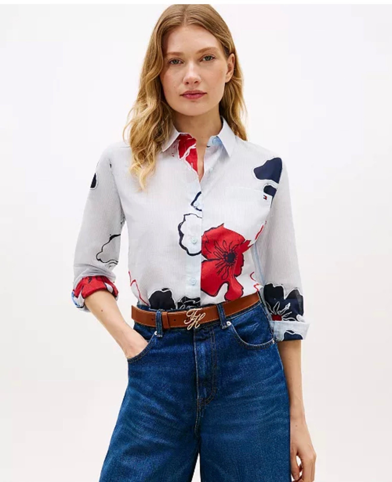 Tommy Hilfiger
Women's Printed Button-Front Roll-Tab Shirt @tommy 

#LTKSaleAlert #LTKootd
