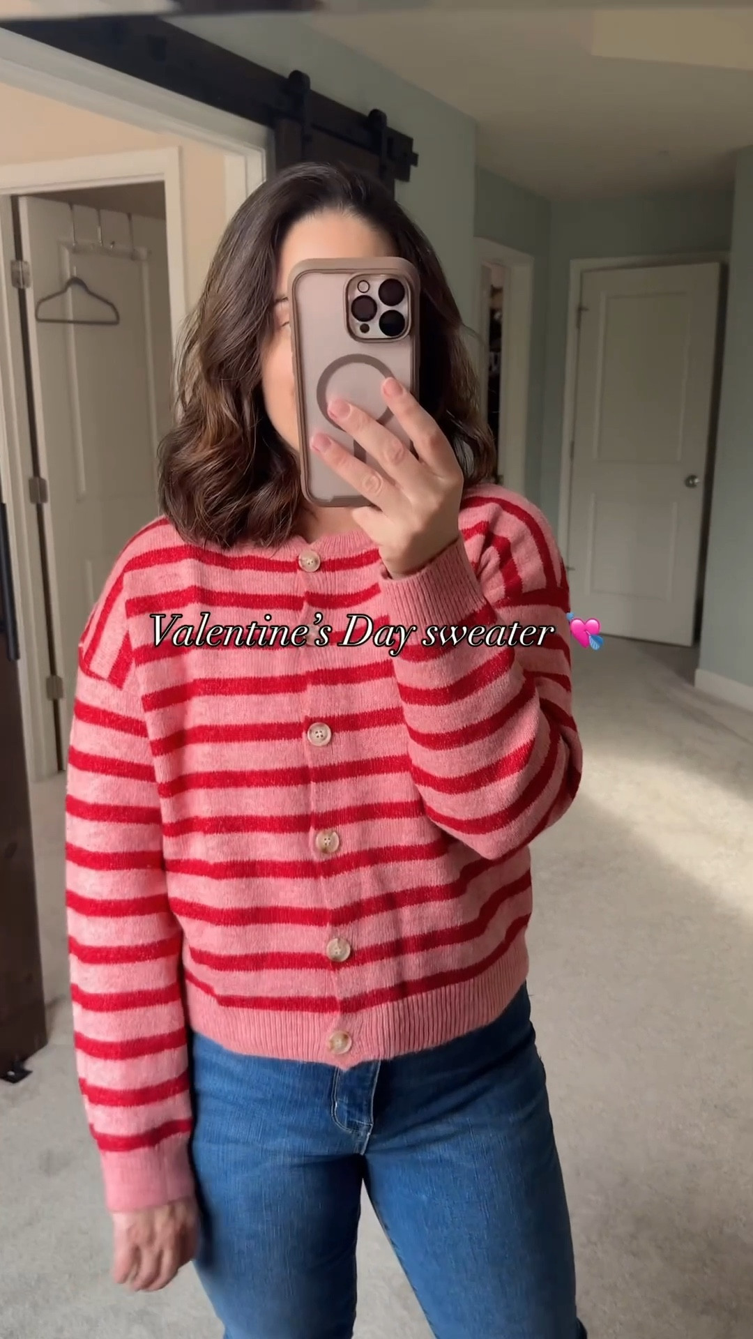 Obsessed with this striped red and pink Valentine’s Day sweater — festive without being over the top and so easy to wear on repeat. 💘

#ValentinesOutfit
#ValentinesSweater
#CasualValentines
#EverydayStyle
#WinterOutfits
#MomStyle

#LTKSeasonal #LTKmomlife #LTKMidsize