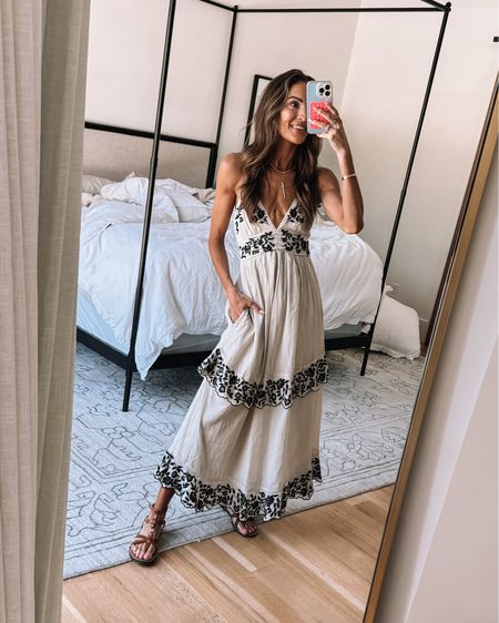 absolutely dying over this stunning maxi dress! 😍 such beautiful feminine details and you can use code AFLAUREN for an extra 15% off! 💗

#LTKFindsUnder100 #LTKSaleAlert