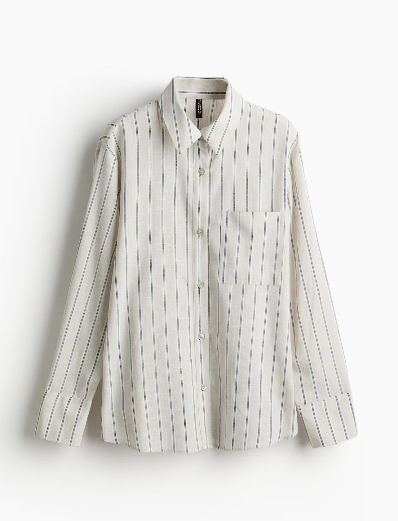 A really good layer option or by itself. I ordered a size small for reference. 

#LTKStyleTip #LTKWorkwear #LTKFindsUnder50