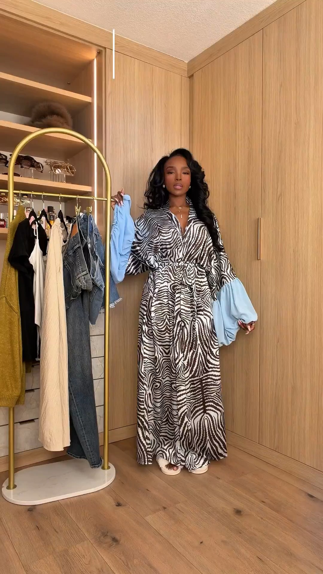 Scroll to shop! ✨ All 6 pieces + outfit details are linked below. 👇🏽

6 ITEMS = 15 OUTFITS 🤯 This is how you make your closet work harder! Mixing and matching a few versatile wardrobe staples to create 15 completely different looks—from casual everyday outfits to elevated, put-together looks.

6 items 15 outfits, capsule wardrobe outfits, mix and match outfits, capsule wardrobe ideas, versatile wardrobe essentials, wardrobe basics women, multiple ways to style, outfit repeating ideas, how to style basics, everyday outfit ideas, casual chic outfits, elevated casual outfits, fall capsule wardrobe, transitional fall outfits, petite outfit ideas, curvy outfit inspiration, kirasfashionfinds

Wearing: Size Small/4 | 5’4” | 140 lbs | 34D-27-40

Download the FREE LTK app & follow @kirasfashionfinds

#LTKPetite #LTKSeasonal #LTKWorkwear