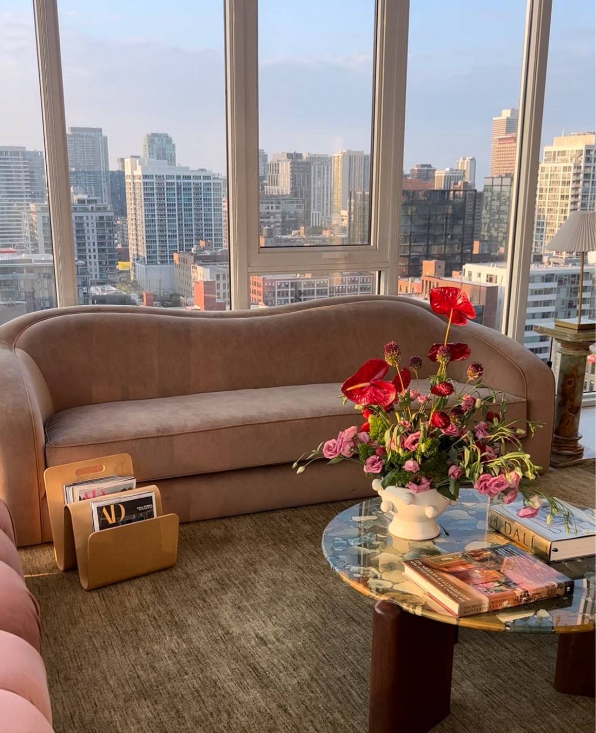 curvy sofa of my dreams ☁️

#LTKhome