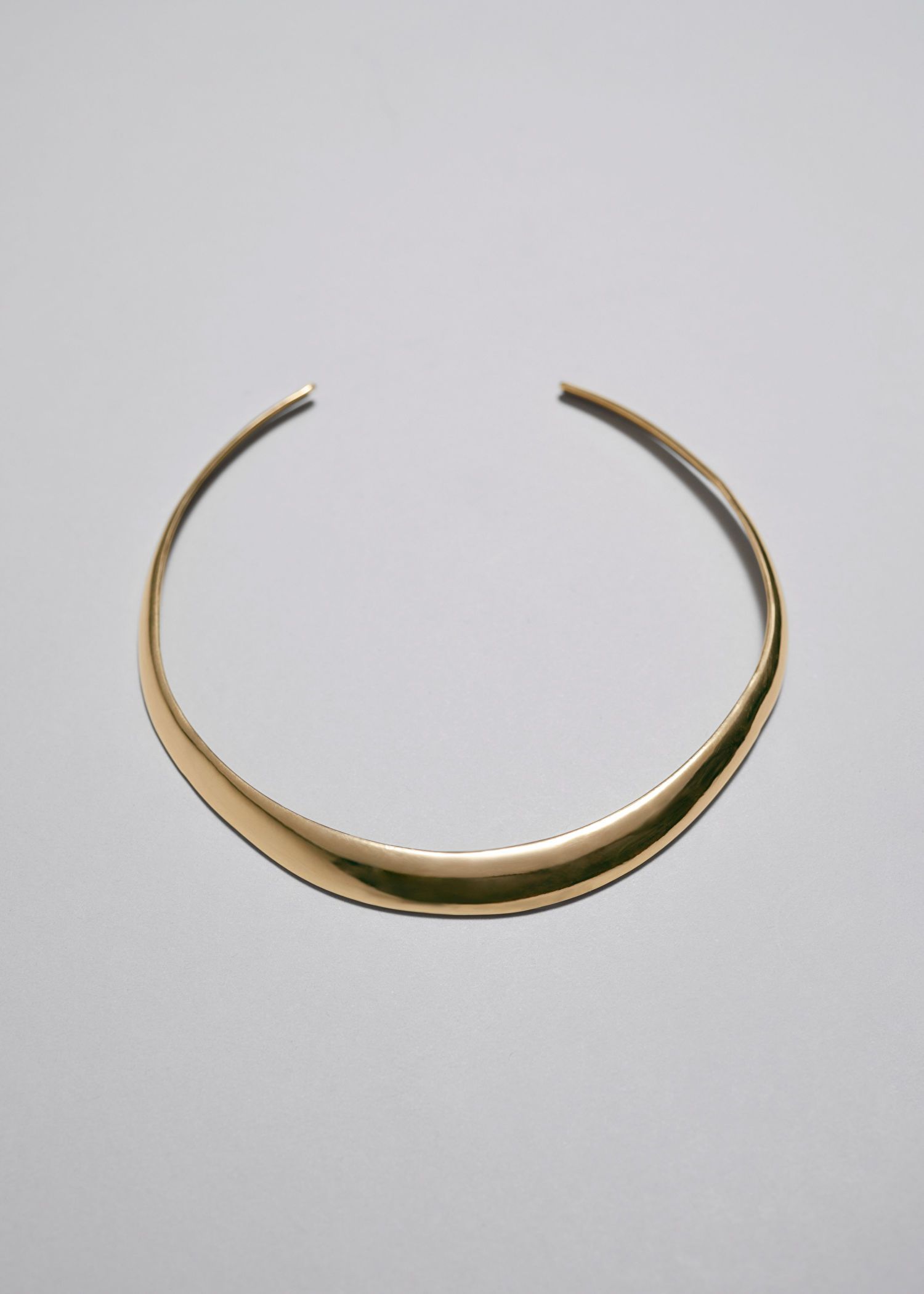 Curved Choker Necklace | & Other Stories US