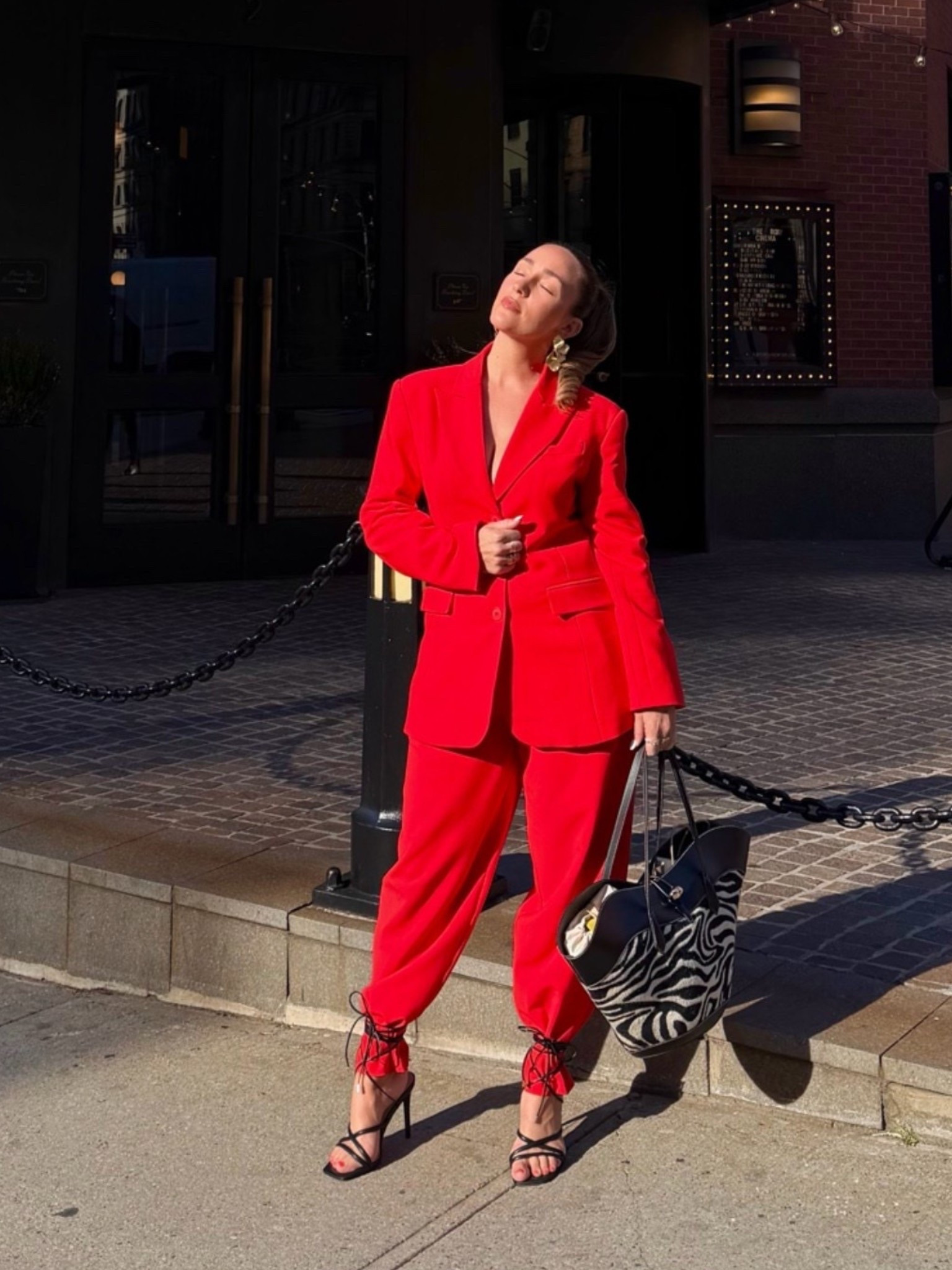 Cannot believe this suit is from Walmart!!! The fit. The quality! Insane. Wearing size 8

#LTKMidsize