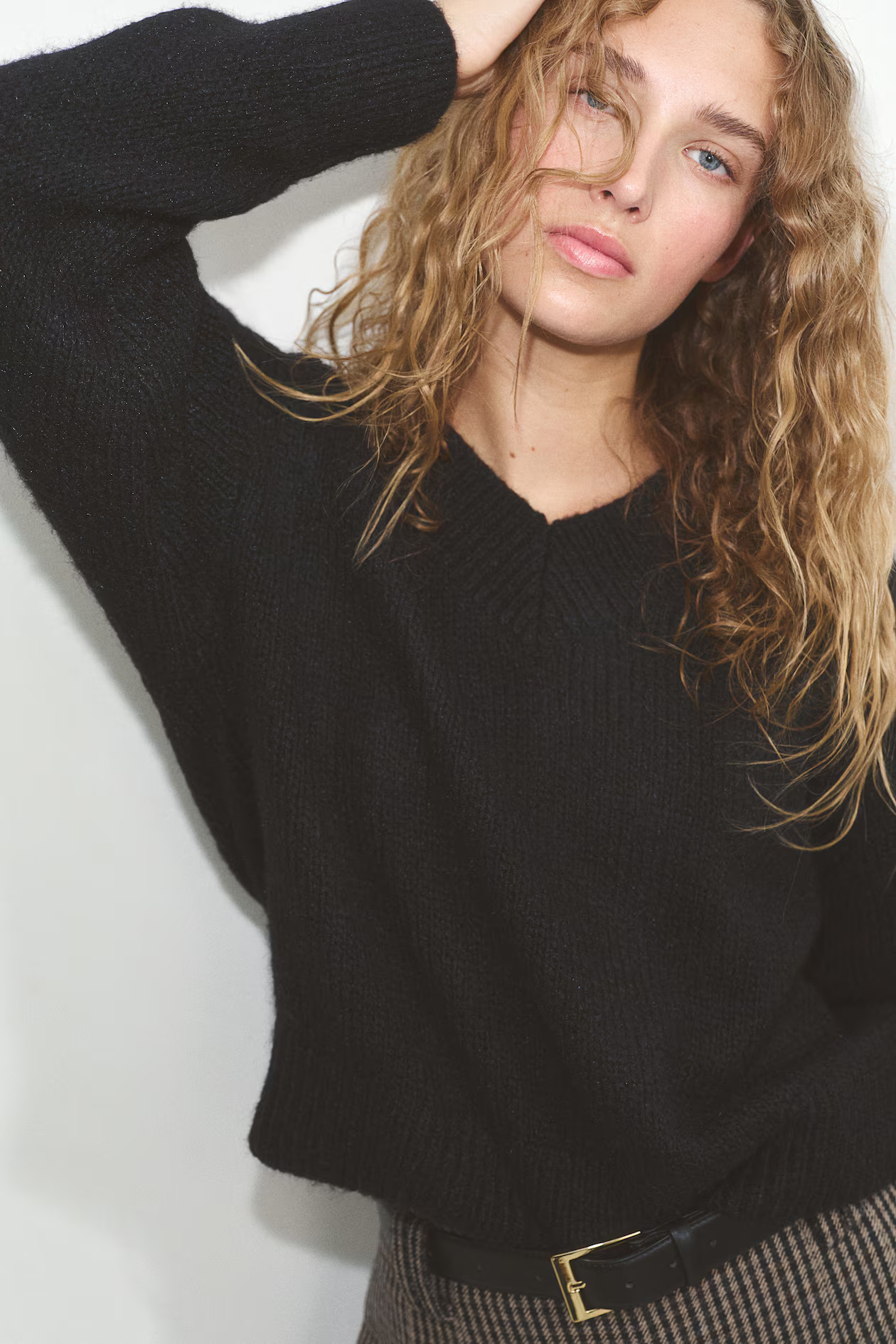 V-Neck Sweater - Black - Ladies | H&M US | H&M (US + CA)